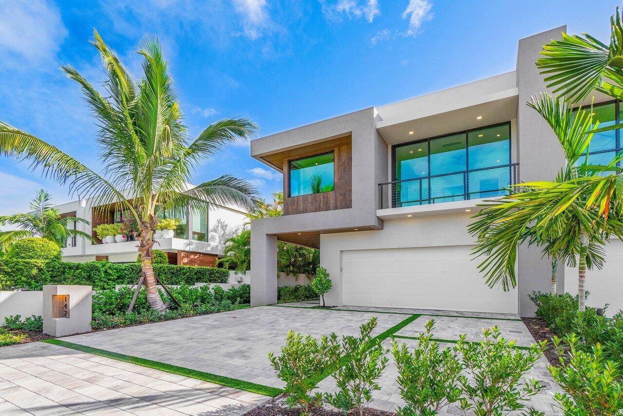 Boca Raton, FL 33432,142 NE Wavecrest WAY