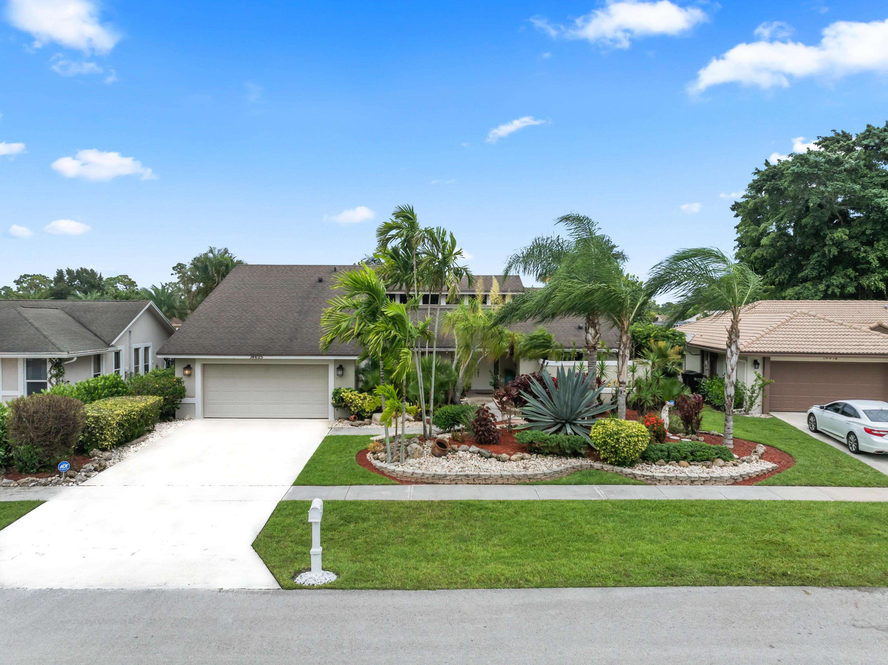 Wellington, FL 33414,14625 Horseshoe TRCE