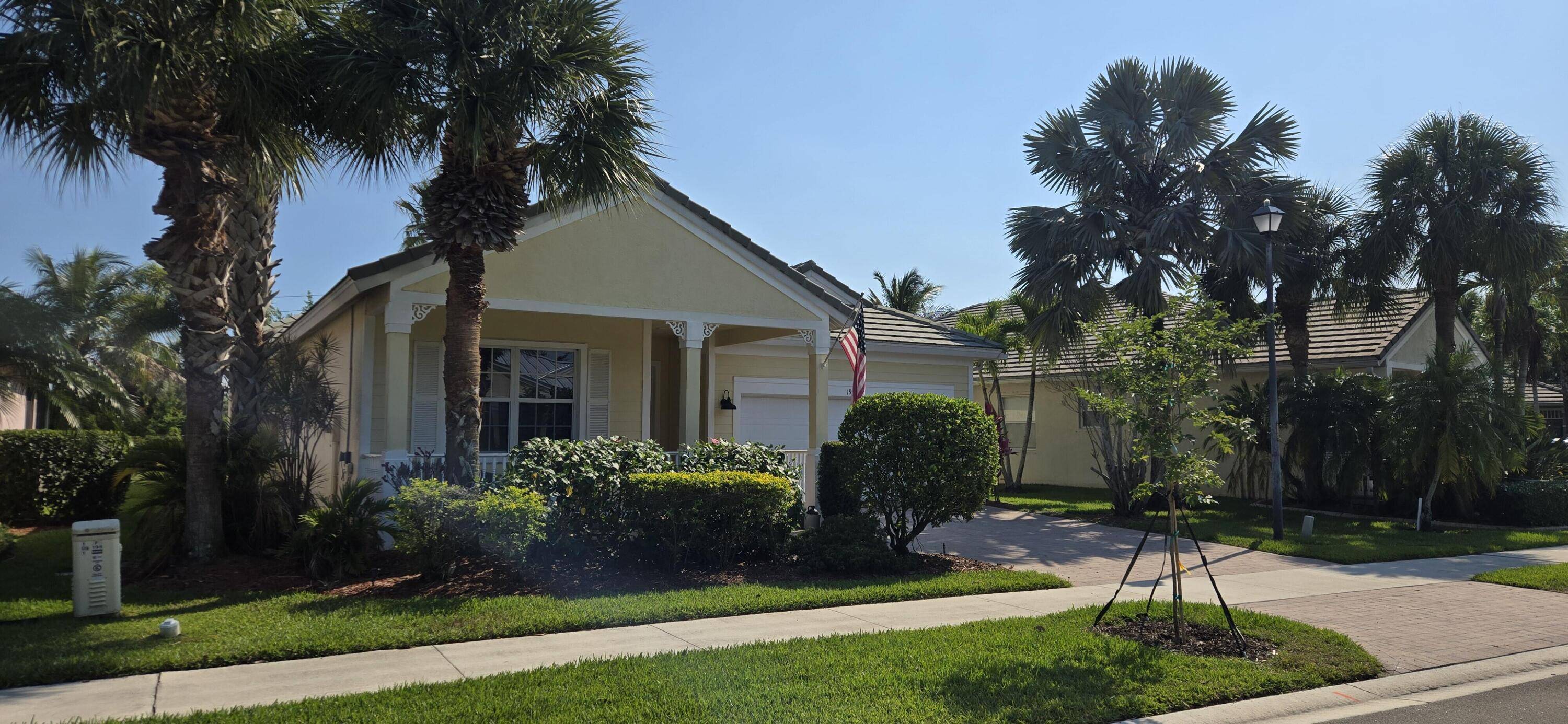 Port Saint Lucie, FL 34986,195 NW Willow Grove AVE