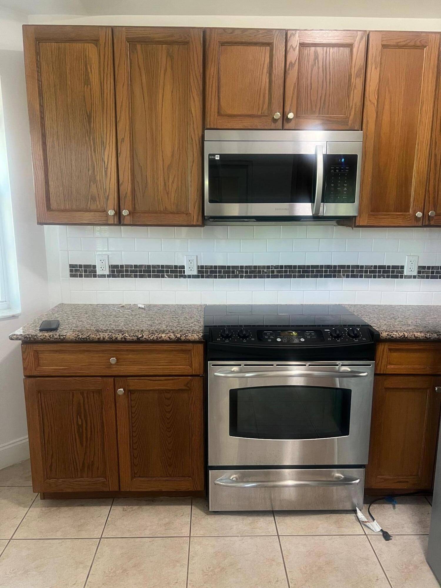 Boynton Beach, FL 33435,1918 NE 5th ST