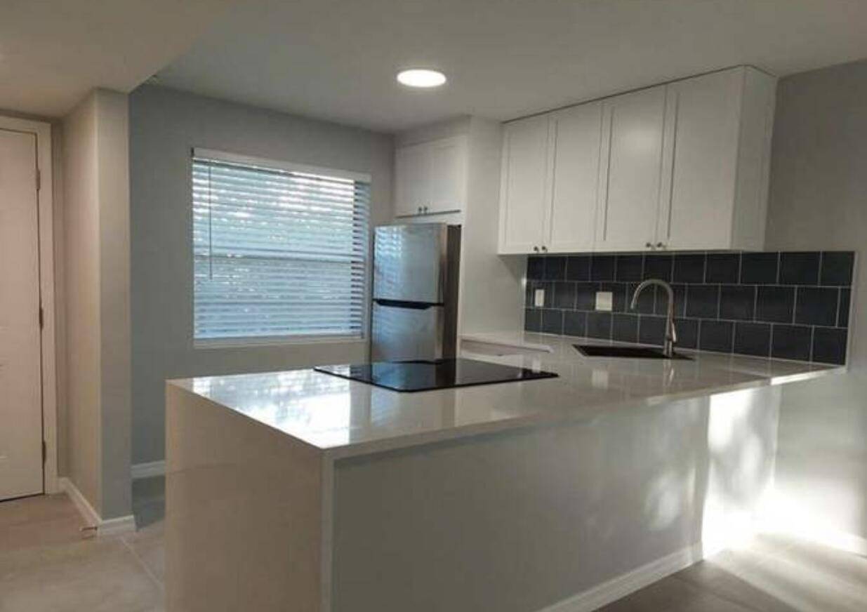 Lauderdale Lakes, FL 33319,3301 NW 47th TER 308
