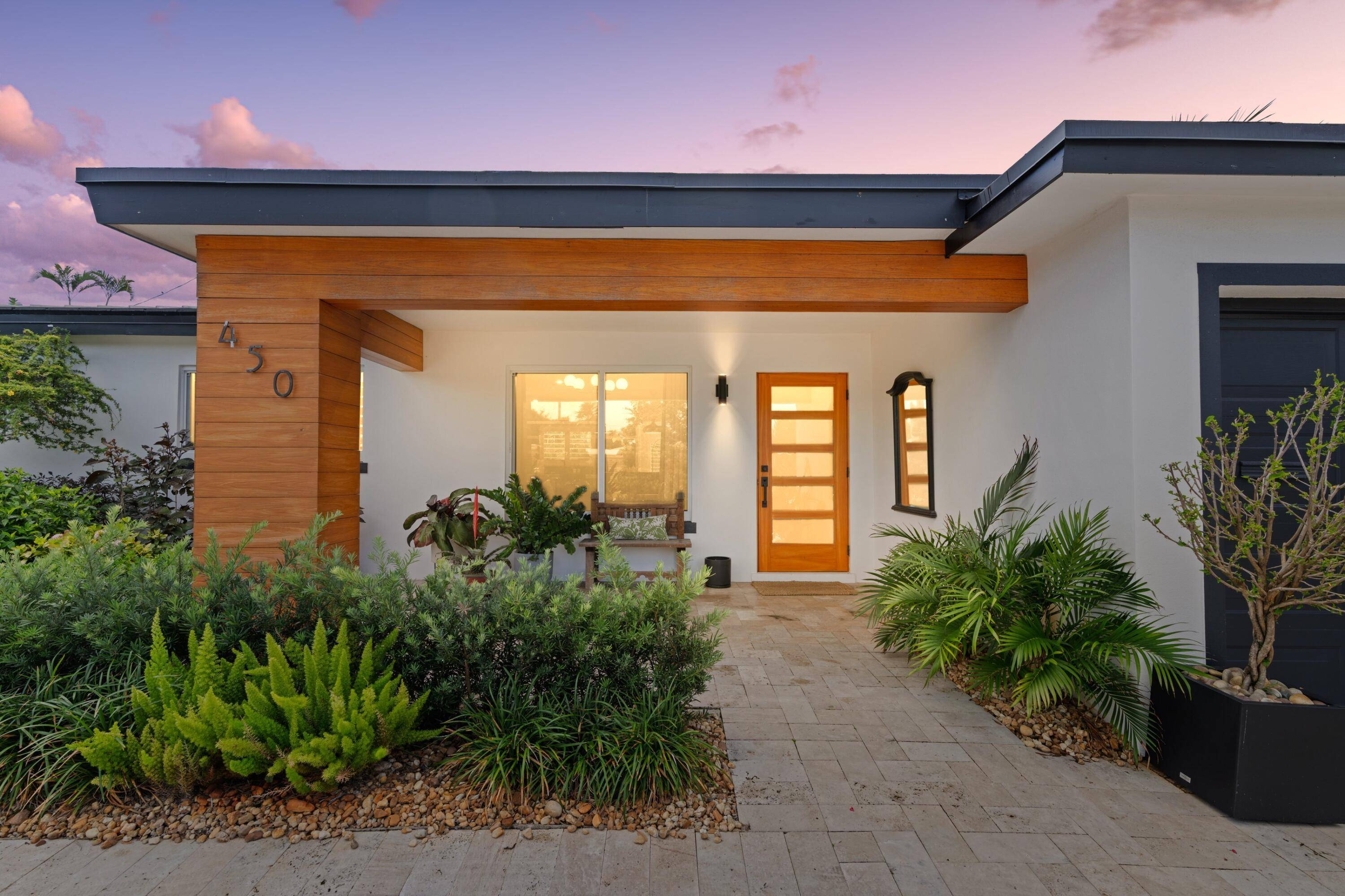 Boca Raton, FL 33431,450 NE 5th CIR