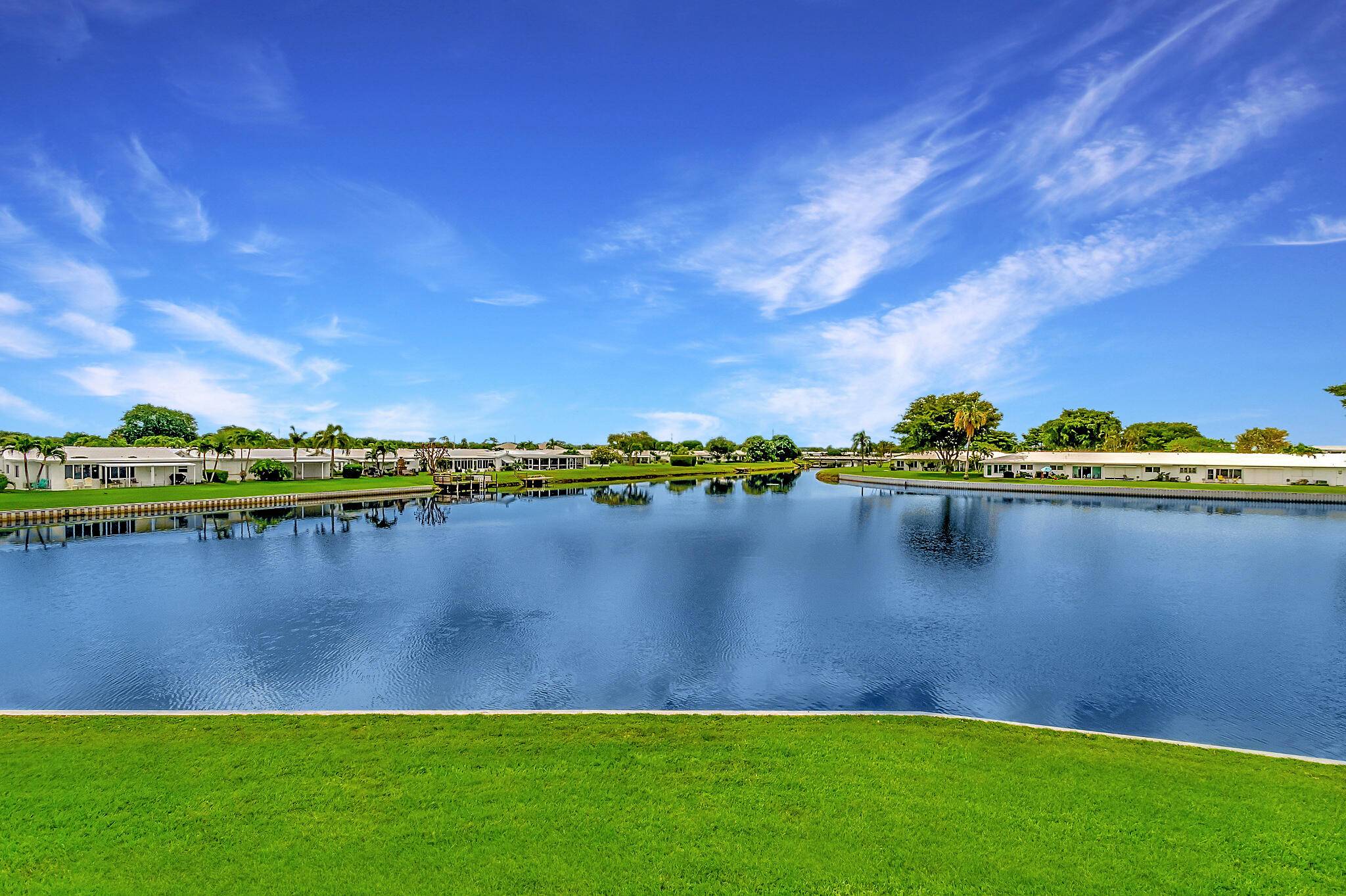 Boynton Beach, FL 33426,1112 Lake TER 207