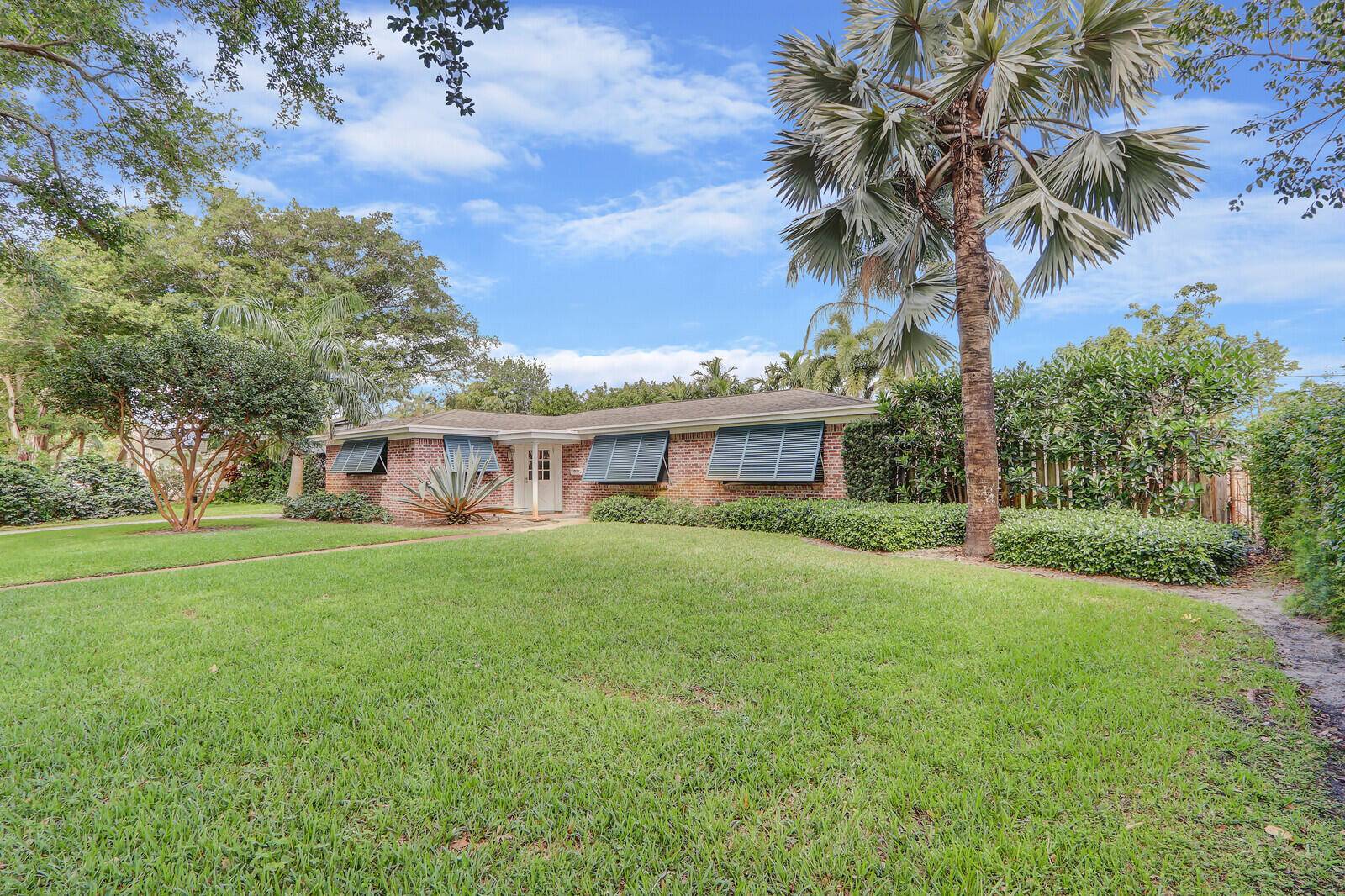 North Palm Beach, FL 33408,705 Osprey WAY