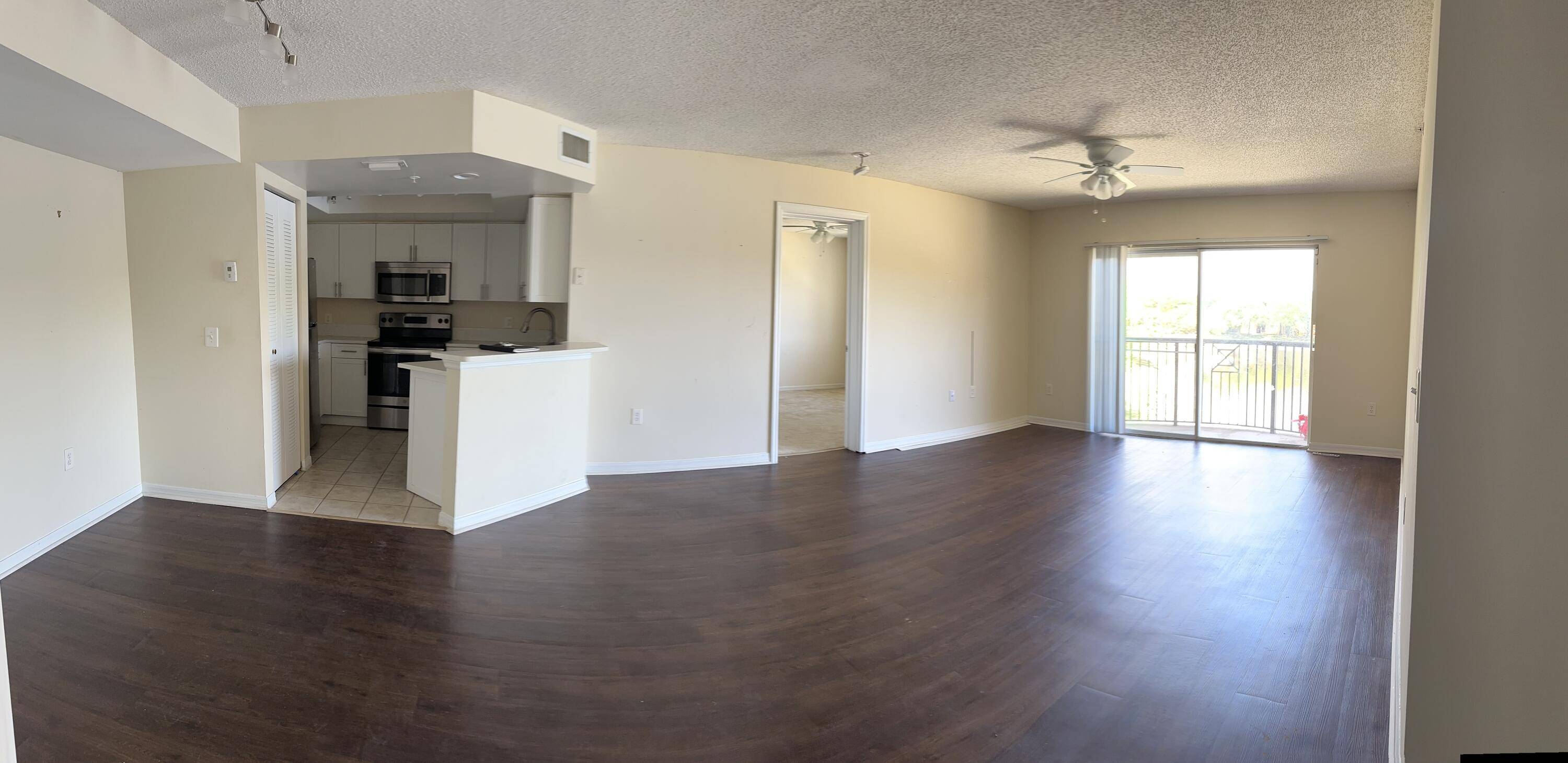 West Palm Beach, FL 33417,4163 N Haverhill RD 1207