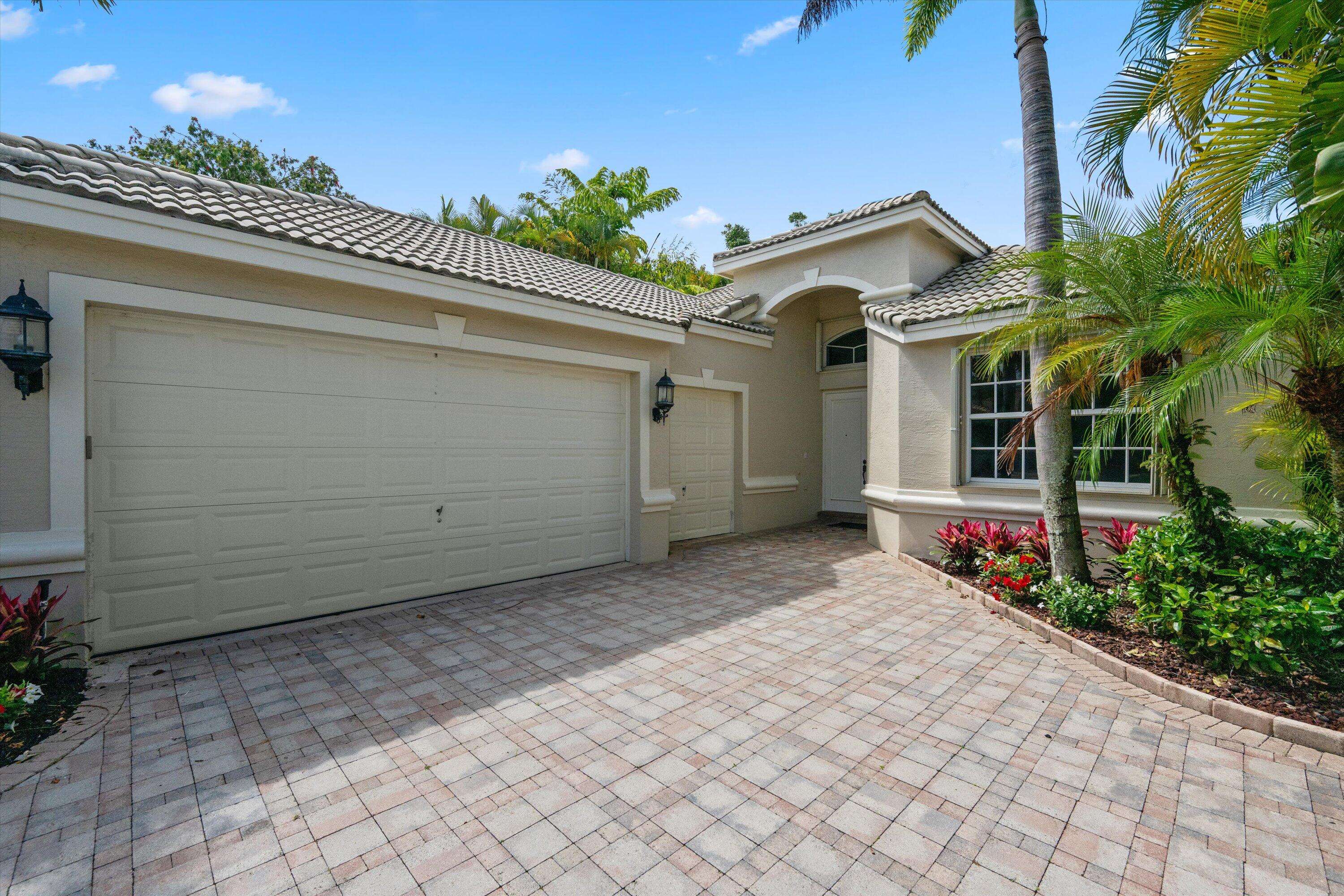 Lake Worth, FL 33449,4065 Manchester Lake DR