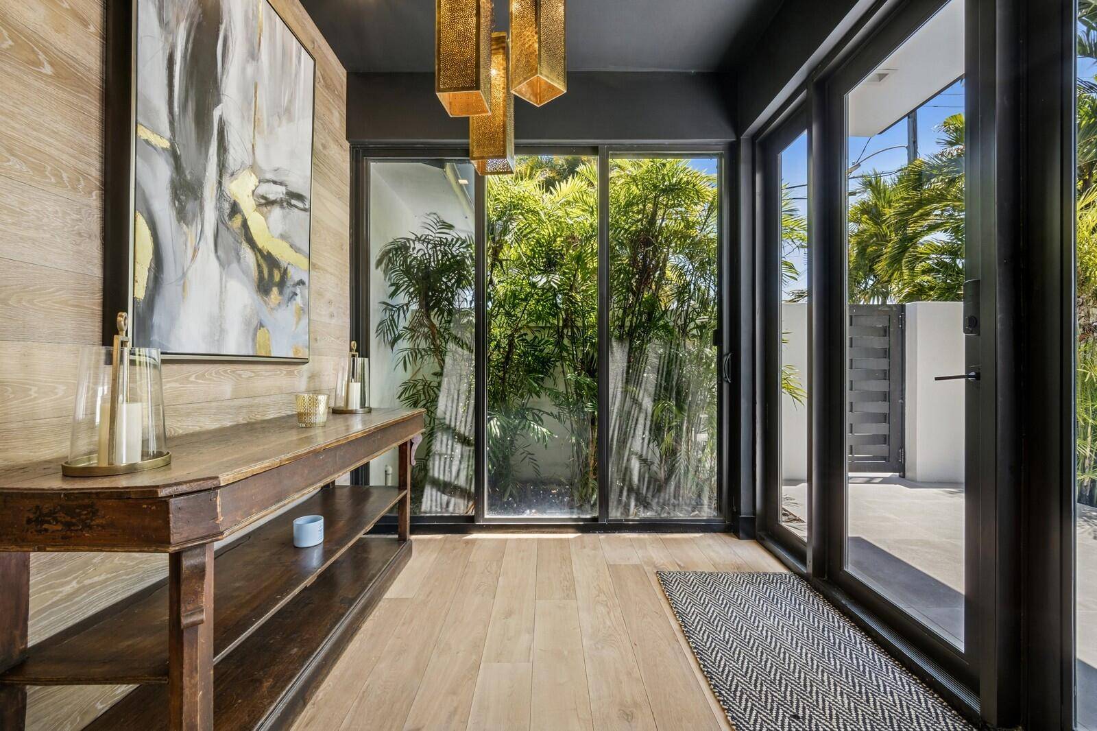 Wilton Manors, FL 33305,2409 NE 18th AVE