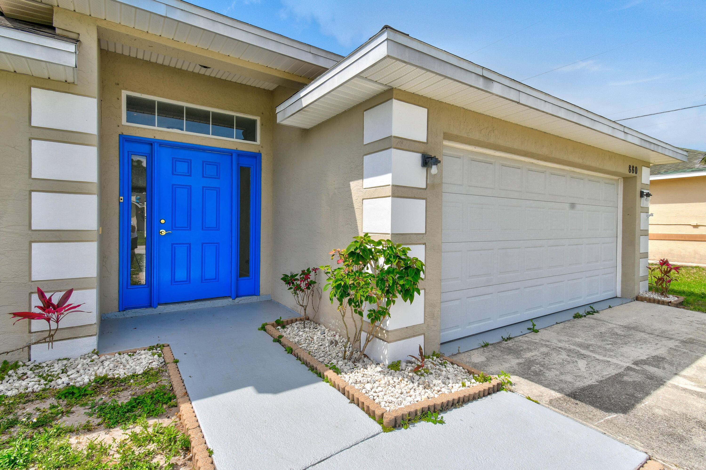 Port Saint Lucie, FL 34953,880 SW Jennifer TER