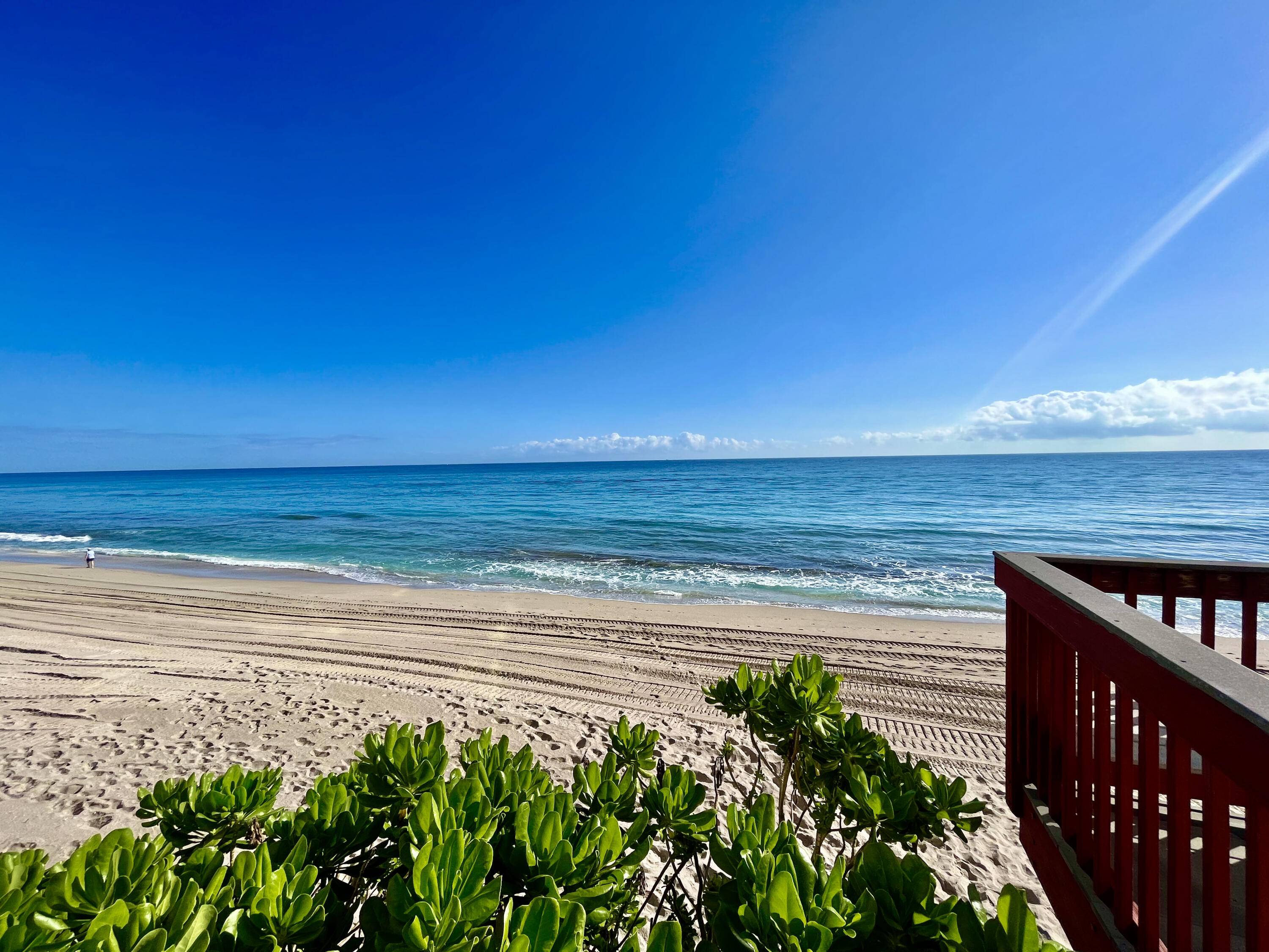 Riviera Beach, FL 33404,5440 N Ocean DR 601