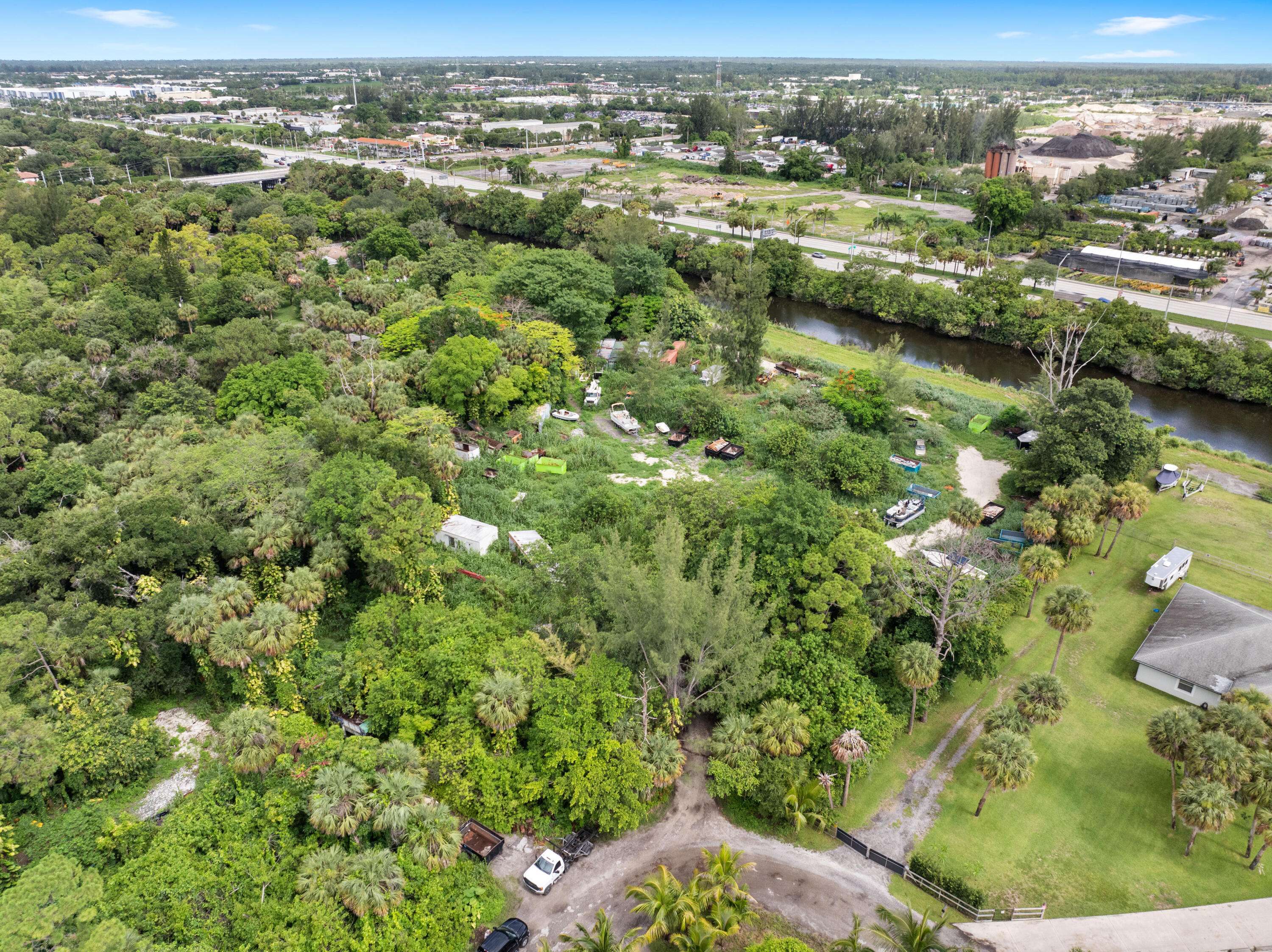West Palm Beach, FL 33411,69 Armadillo WAY