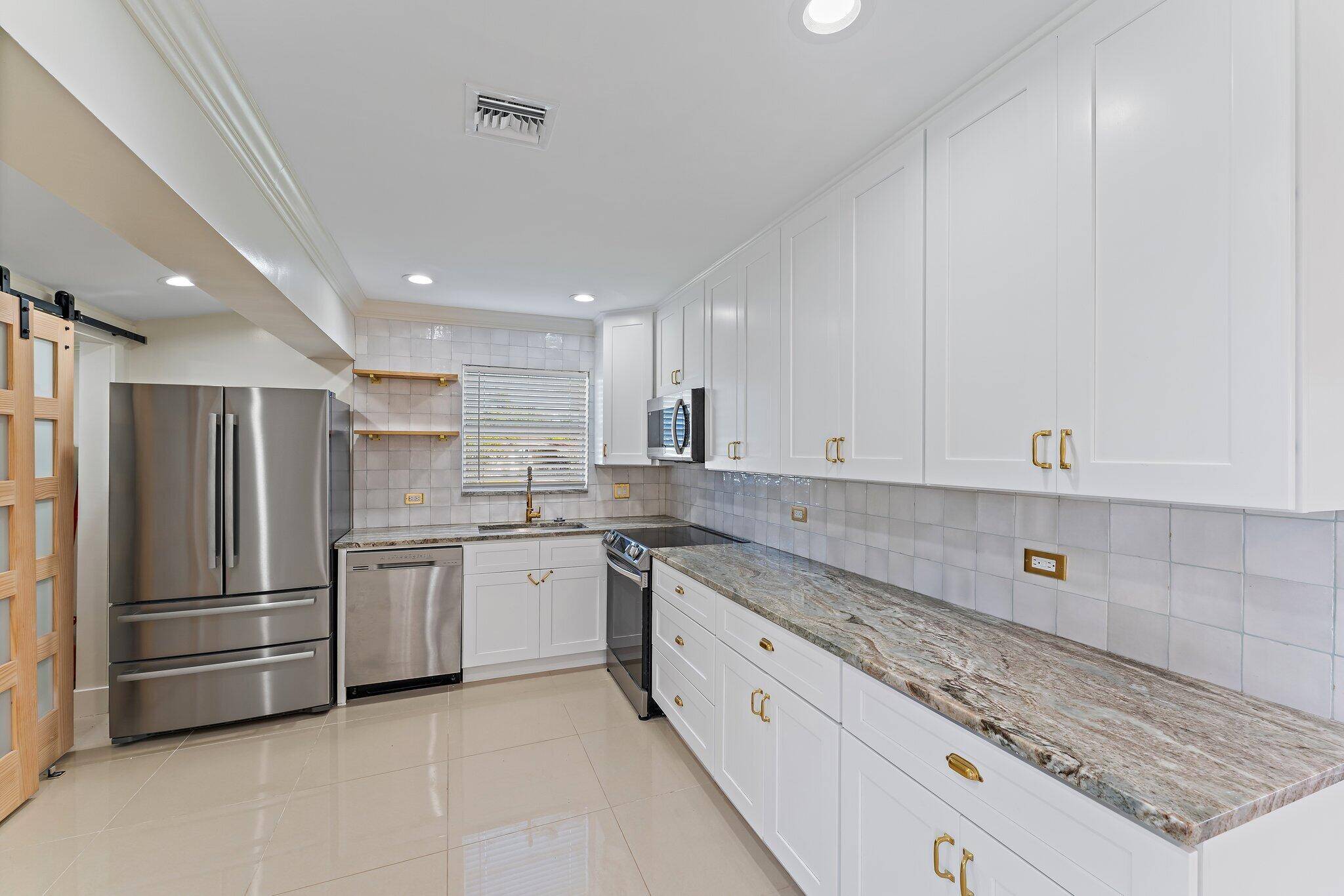 Palm Beach Gardens, FL 33410,12149 Colony AVE
