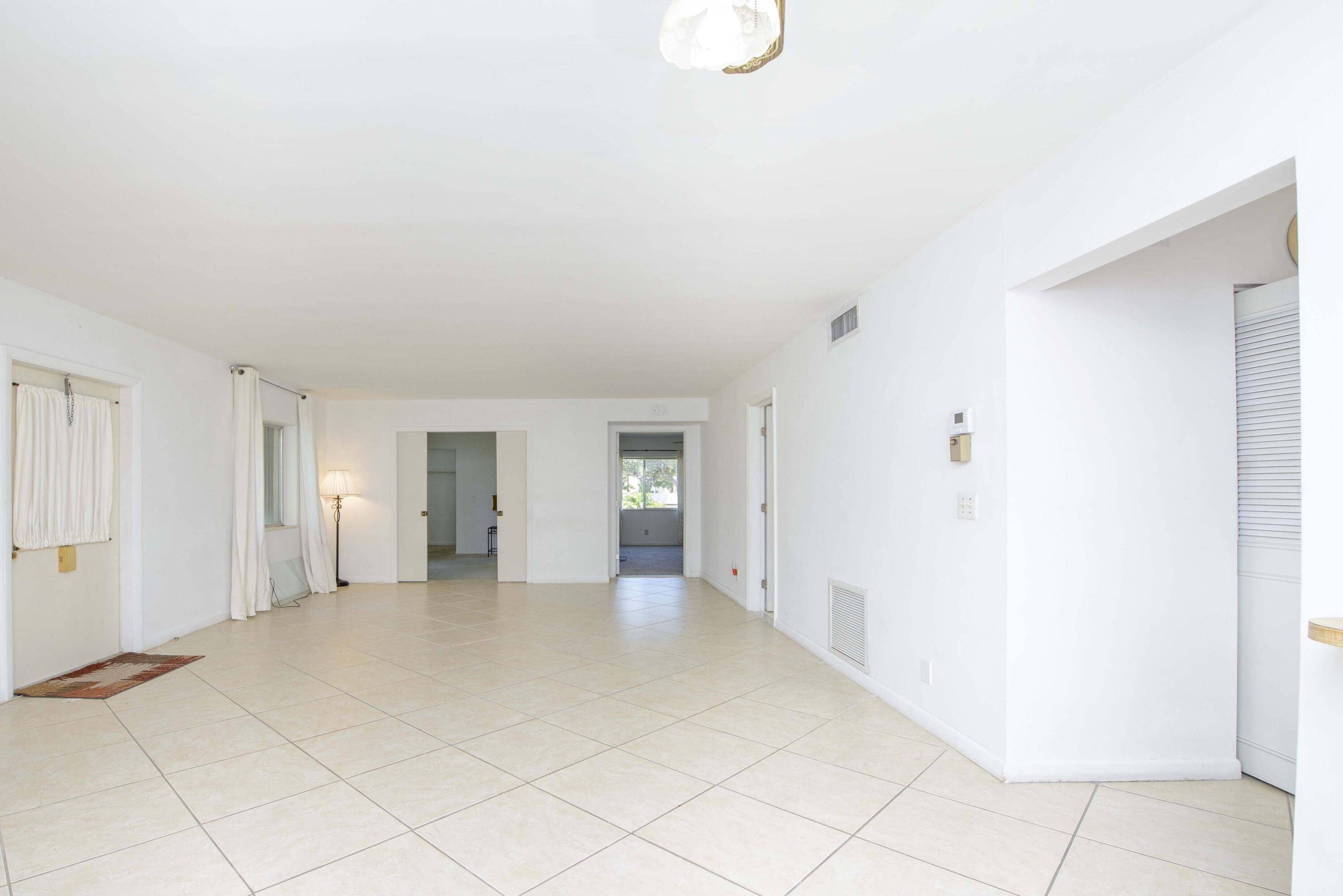Greenacres, FL 33463,3531 Pine Needle DR C1