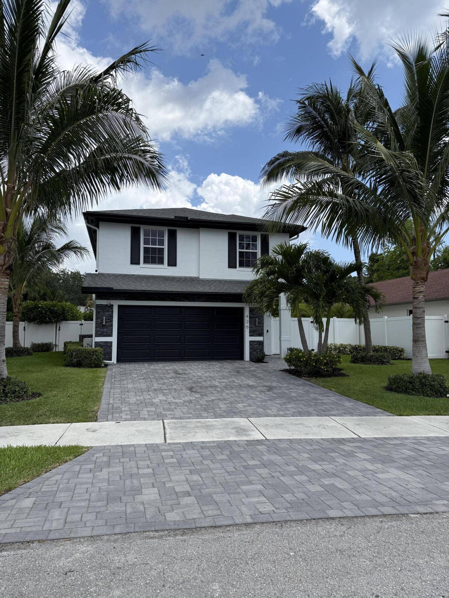Delray Beach, FL 33444,426 Lucky LN