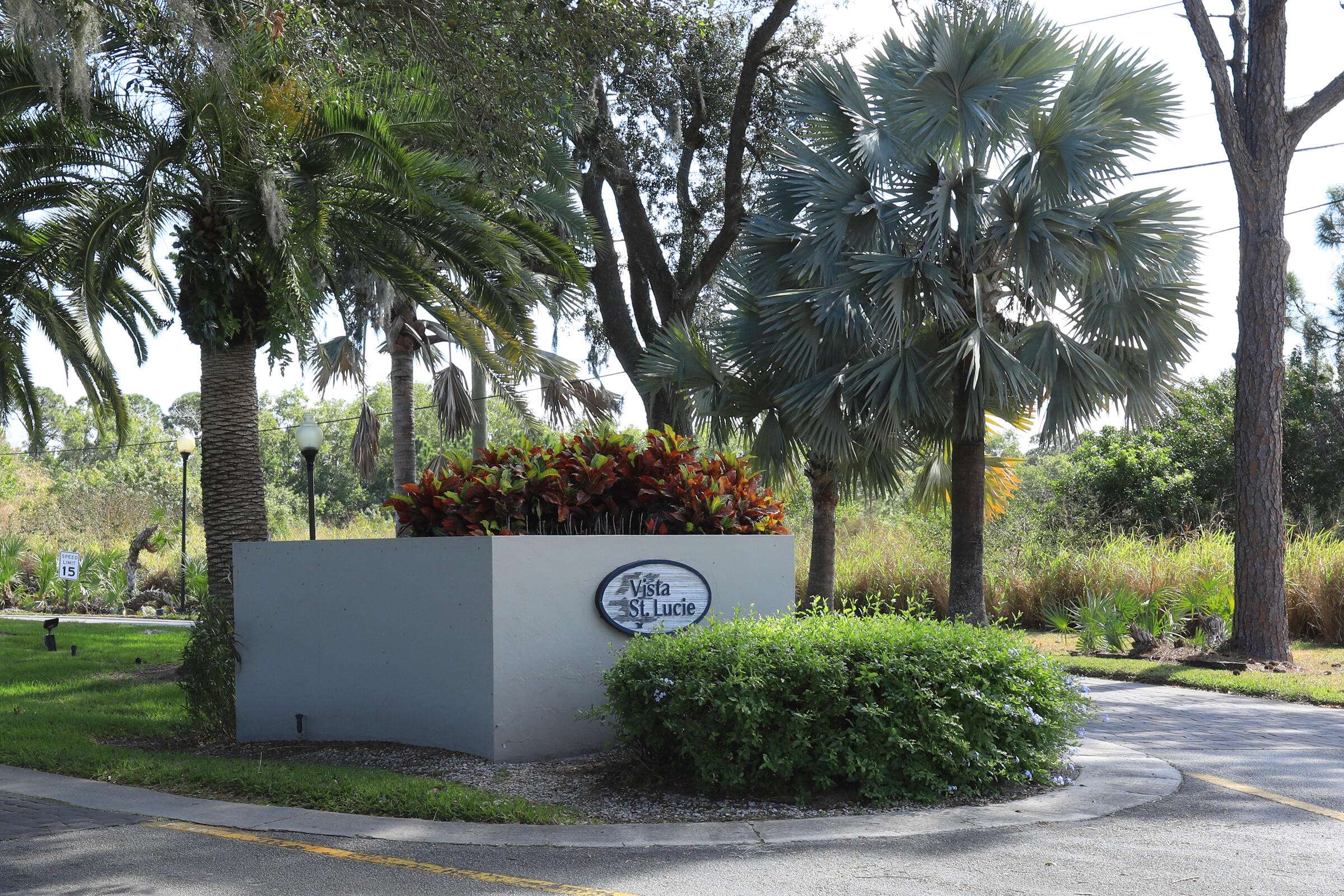 Port Saint Lucie, FL 34952,25 Lake Vista TRL 203