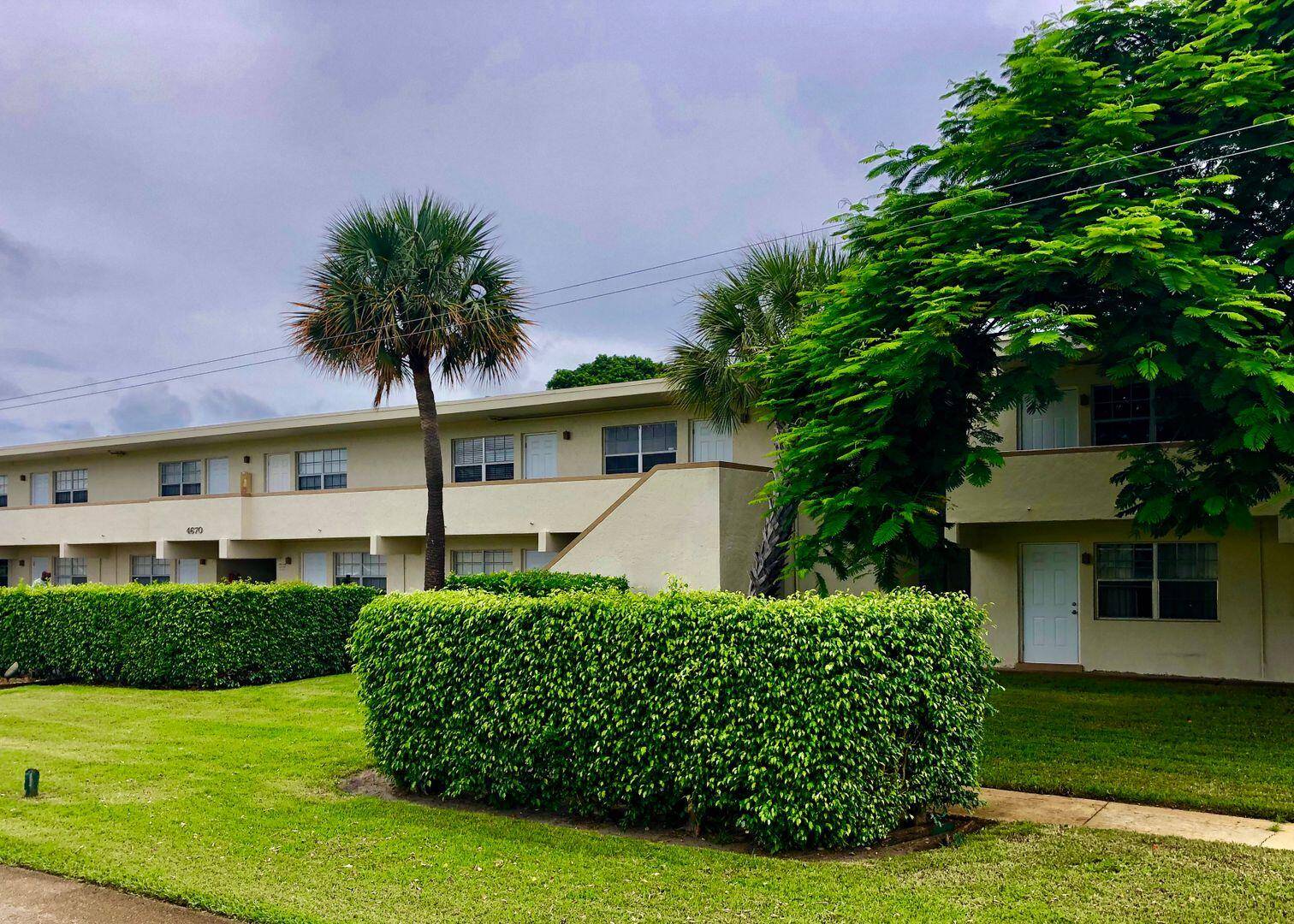 Boca Raton, FL 33487,4670 NE 5th AVE 14