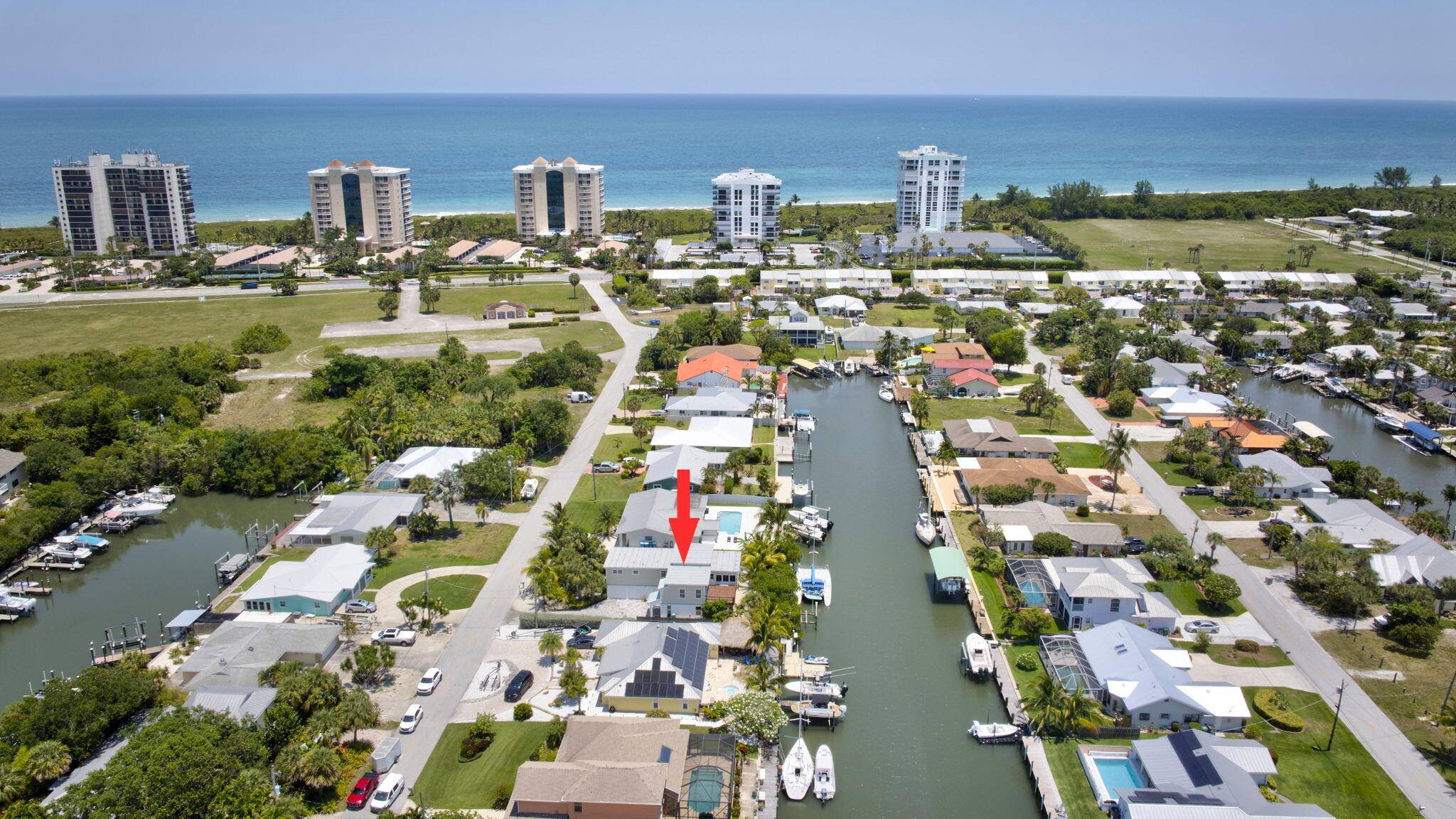 Hutchinson Island, FL 34949,217 Marina DR
