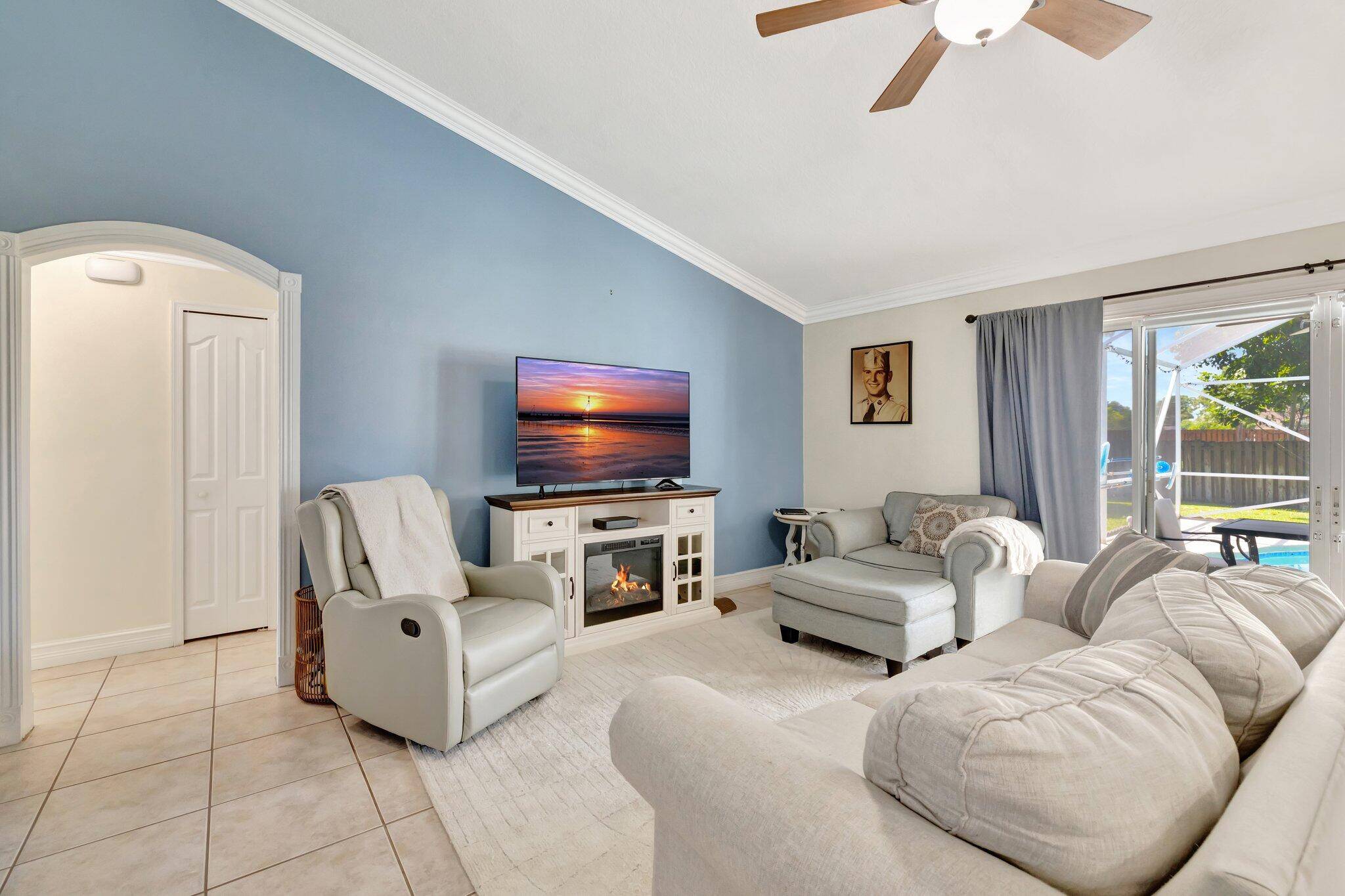 Port Saint Lucie, FL 34983,401 SE Ron Rico TER