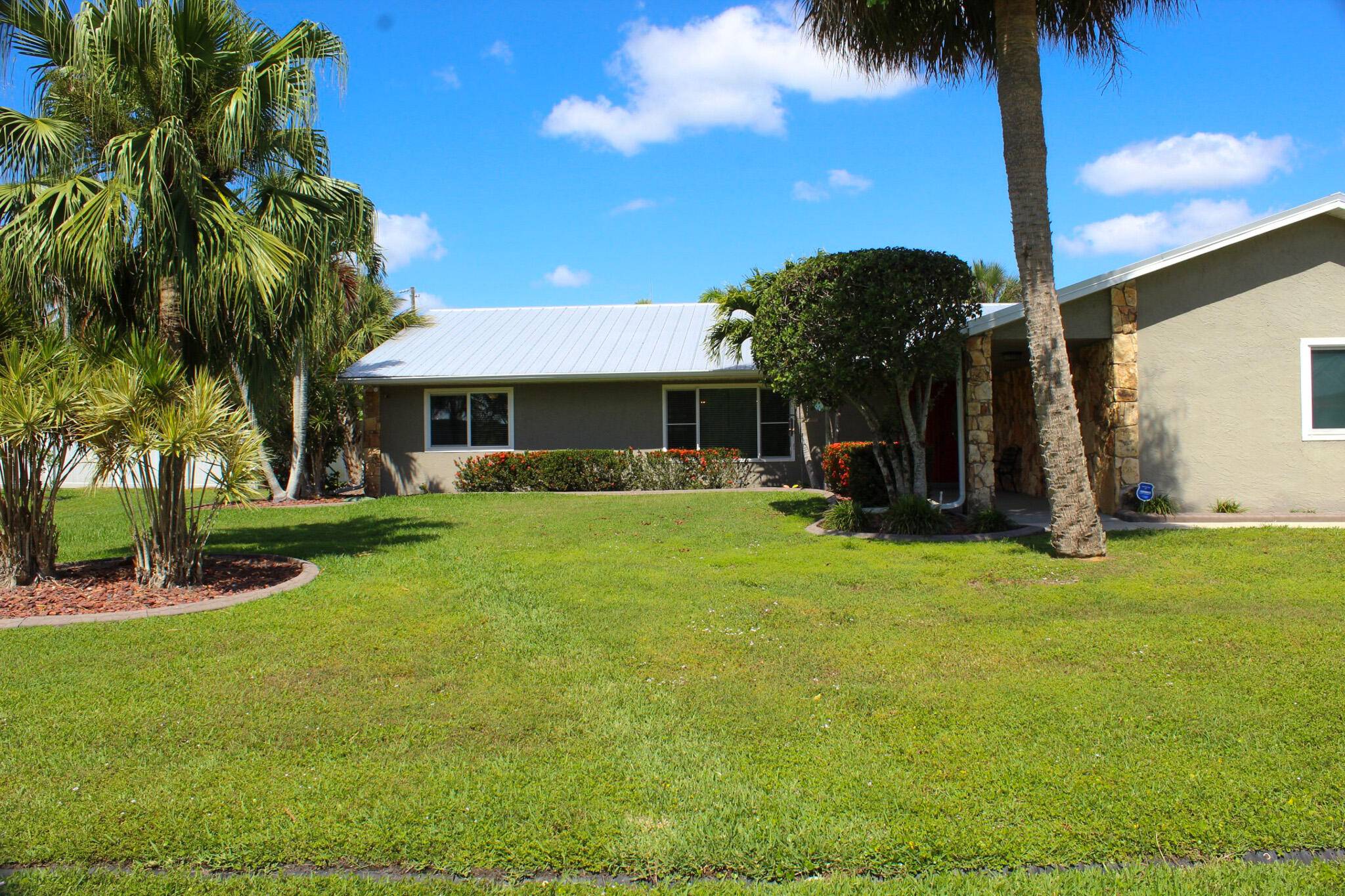 Port Saint Lucie, FL 34952,2182 SE Bersell RD