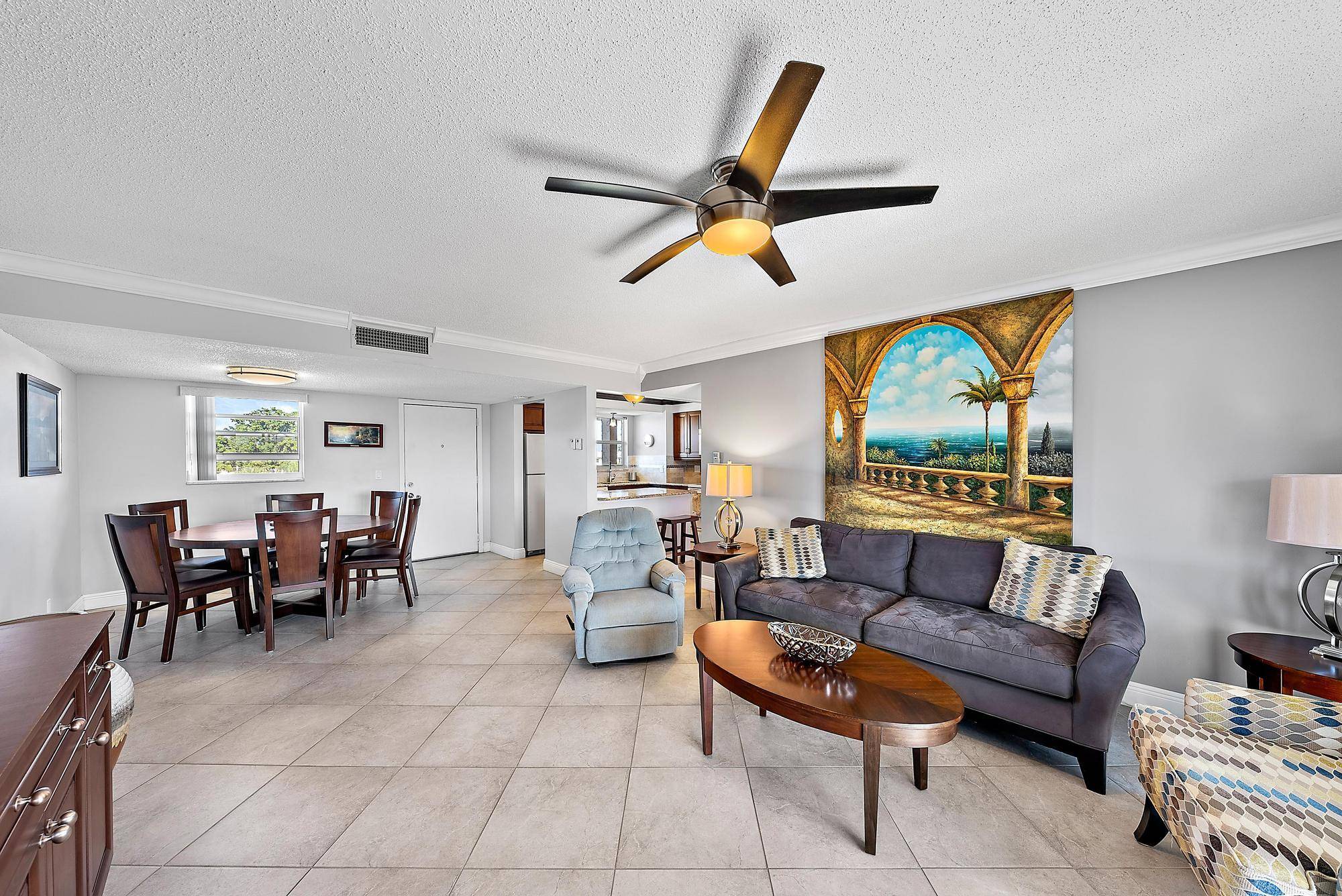 Palm Springs, FL 33461,225 Bonnie BLVD 407