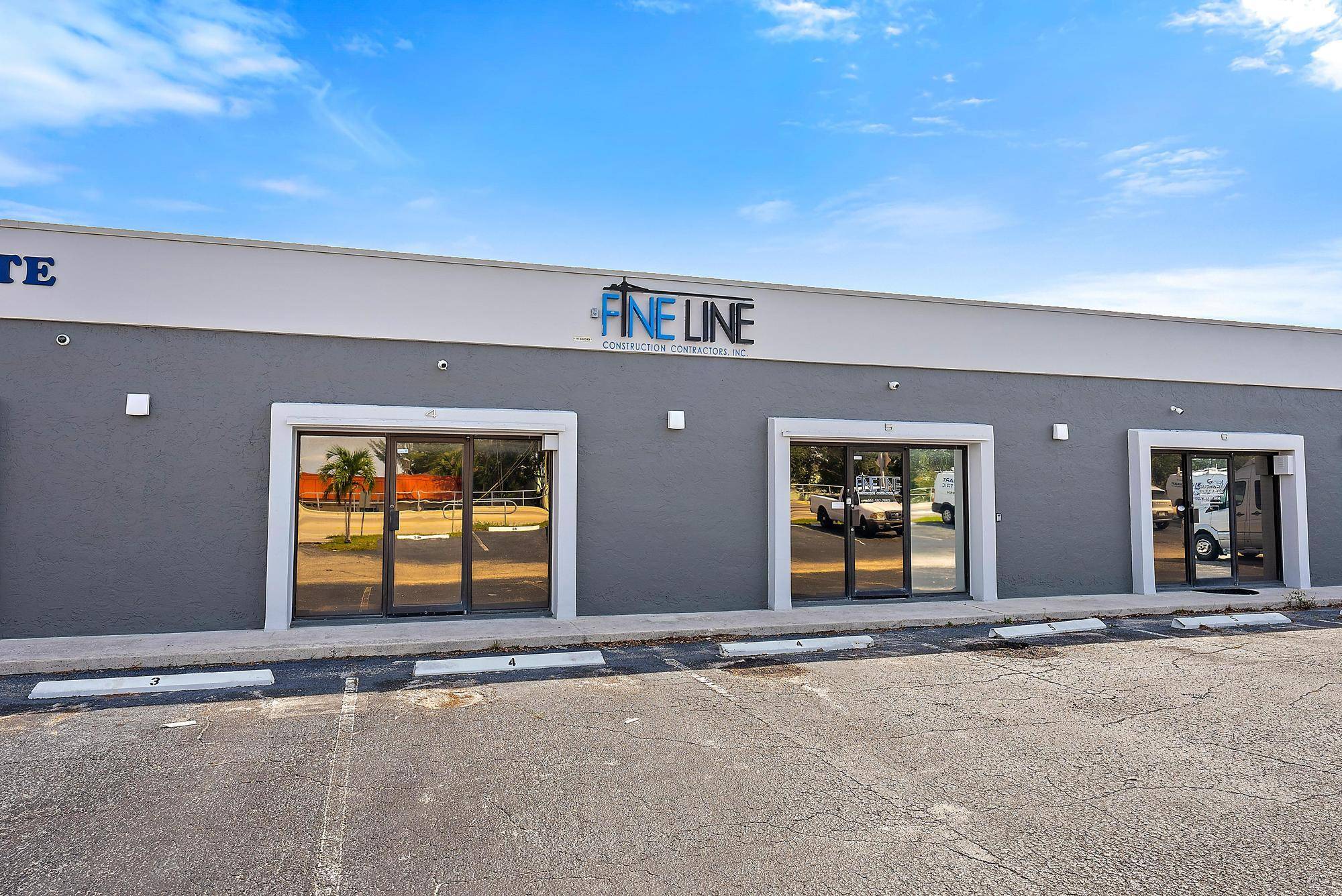 Lake Park, FL 33403,1125 Old Dixie HWY 4&5