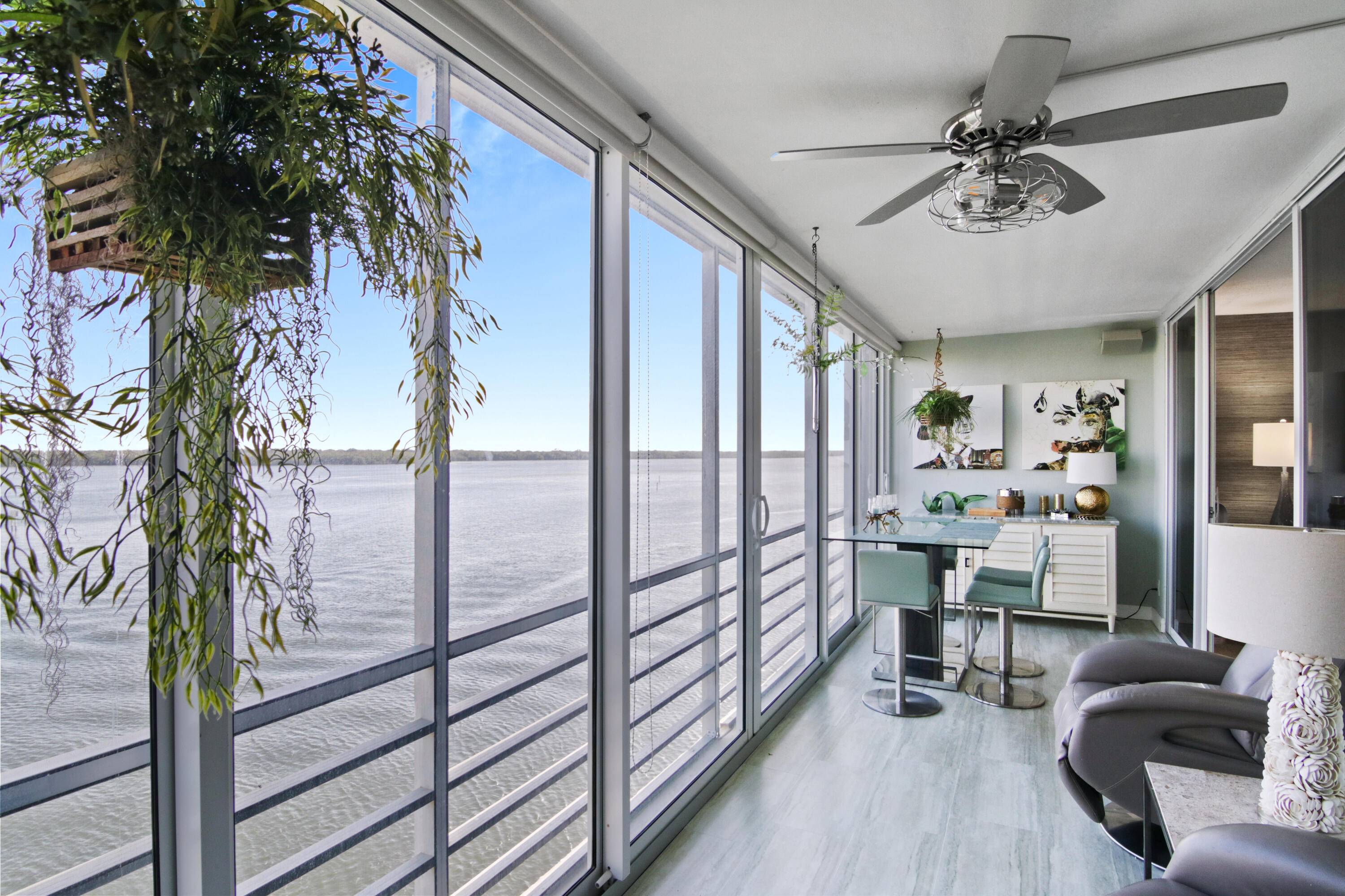 North Palm Beach, FL 33408,44 Yacht Club DR 609