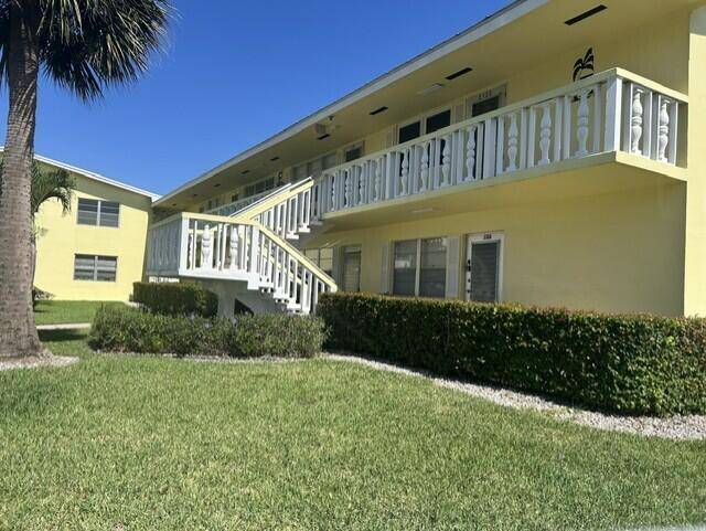 West Palm Beach, FL 33417,105 E Sheffield