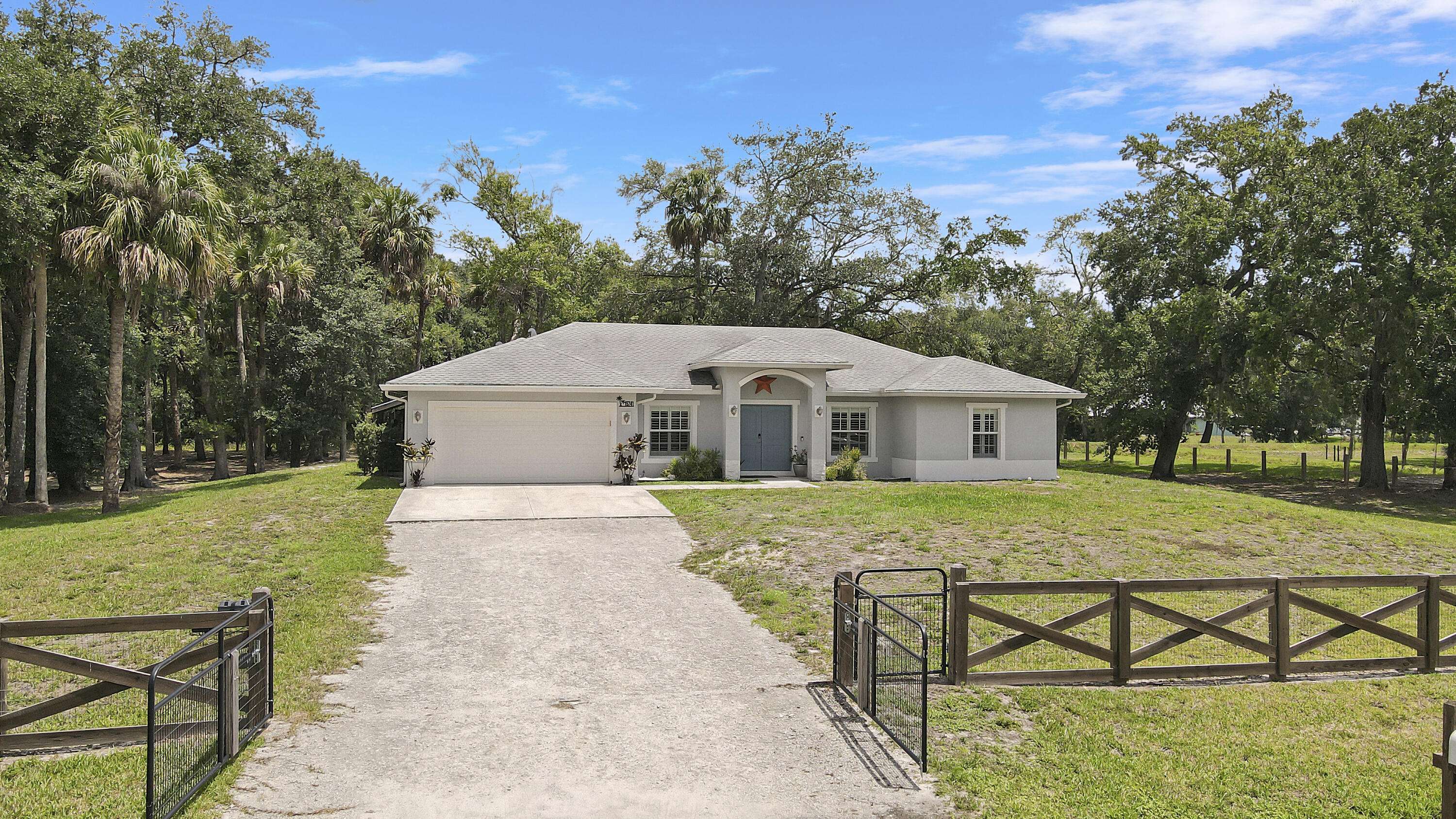 West Palm Beach, FL 33412,15741 N 97th RD