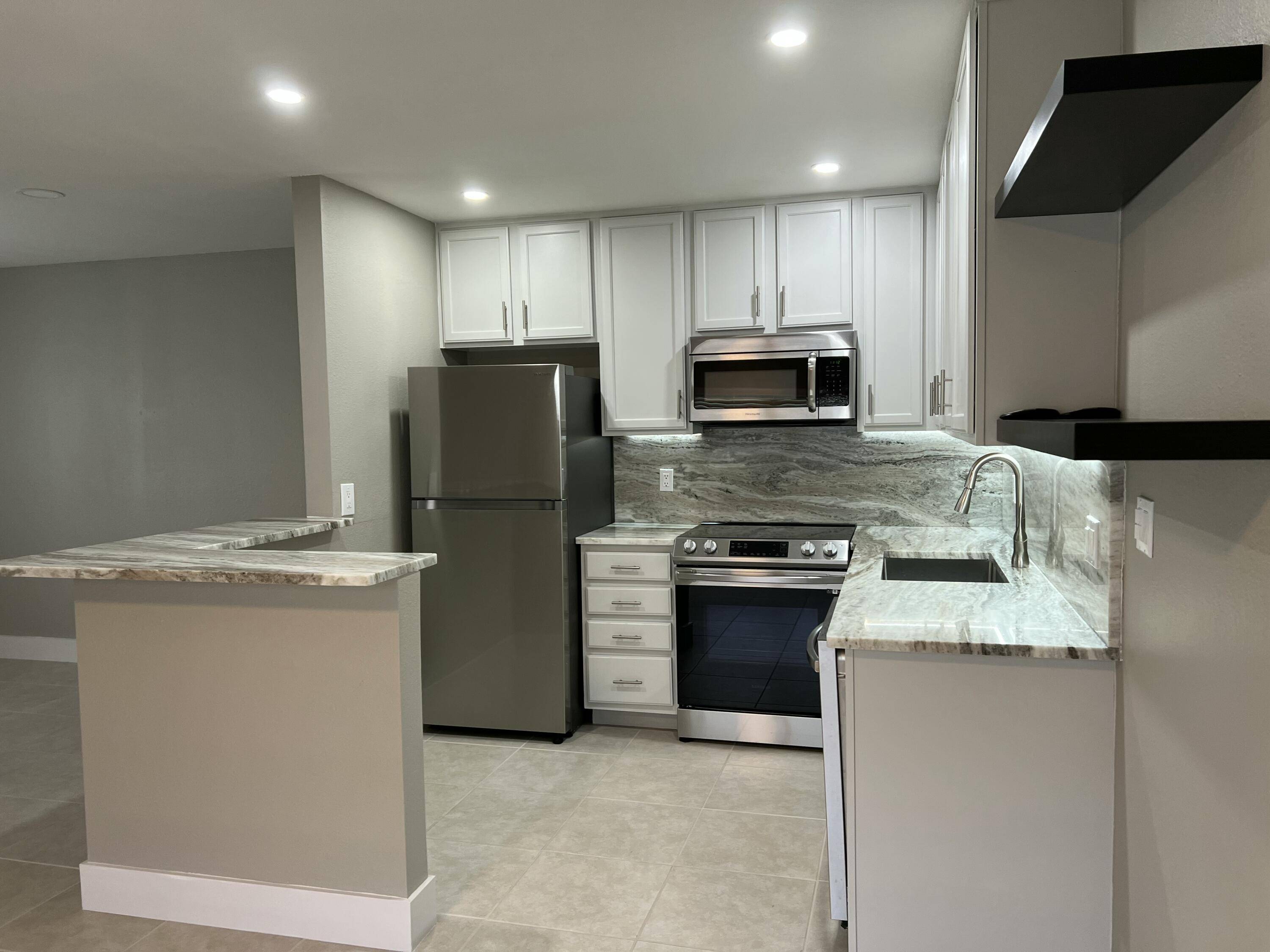 Delray Beach, FL 33484,267 Flanders F