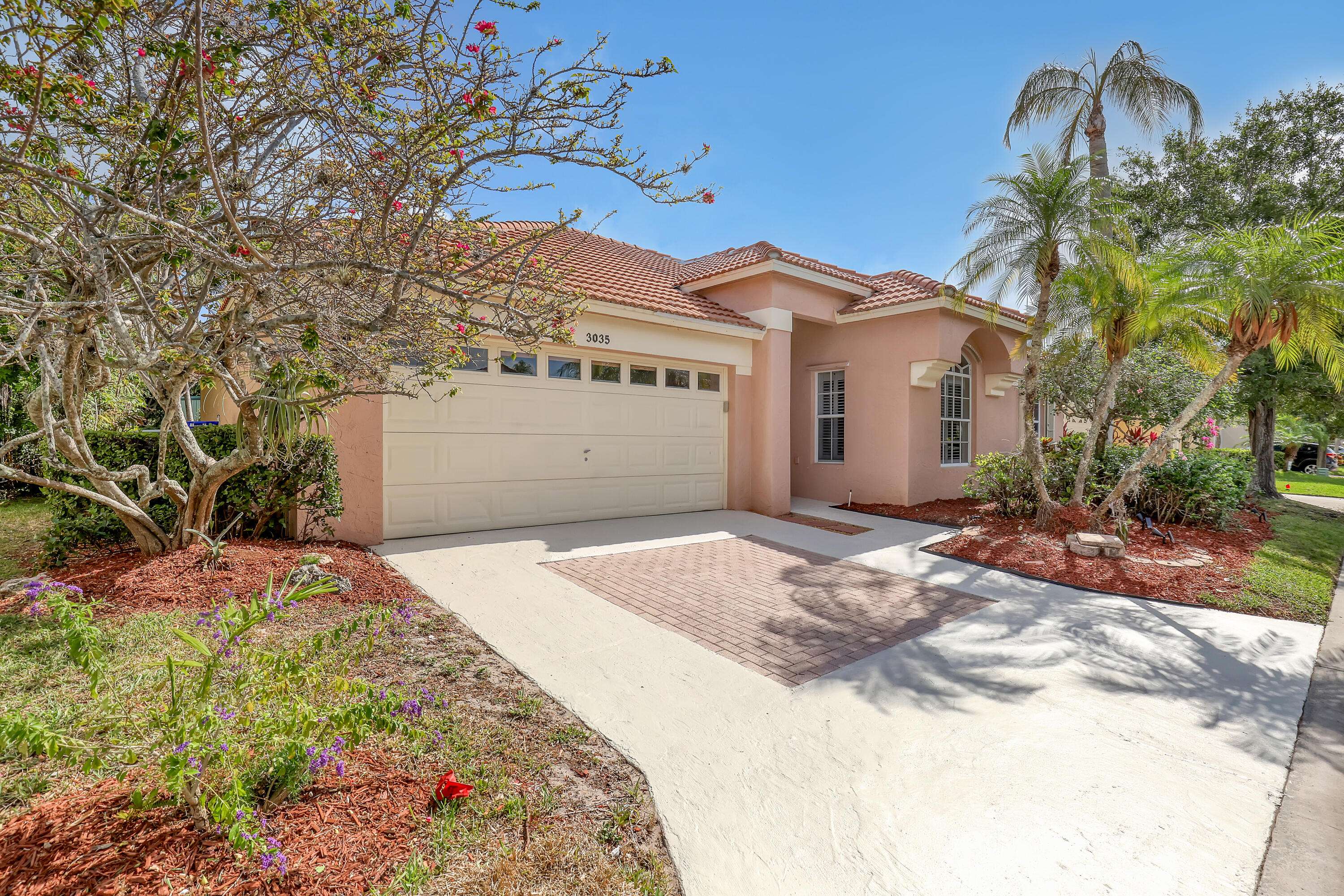 Riviera Beach, FL 33418,3035 Casa Rio CT