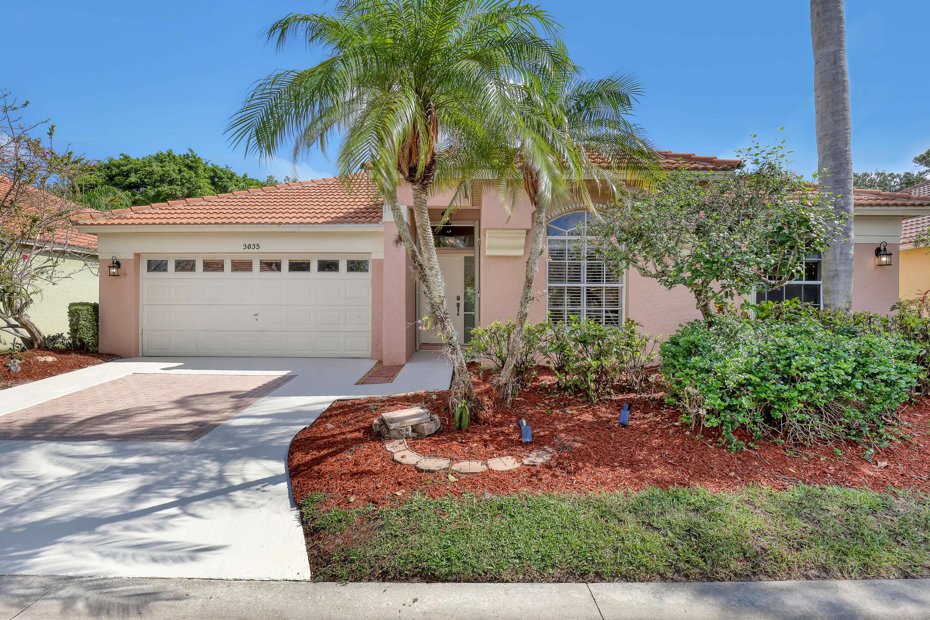 Riviera Beach, FL 33418,3035 Casa Rio CT