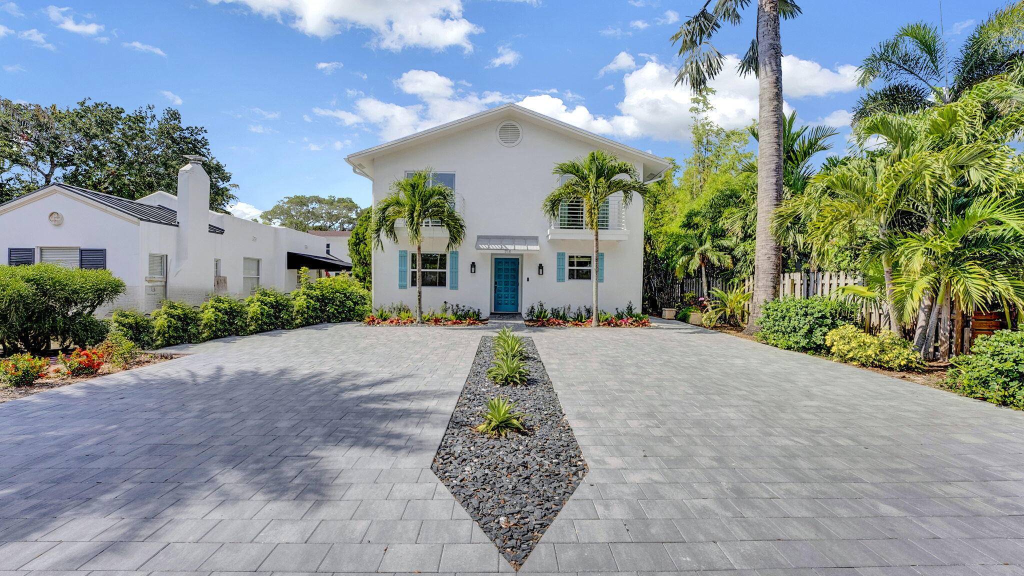 Delray Beach, FL 33444,218 NE 10th ST