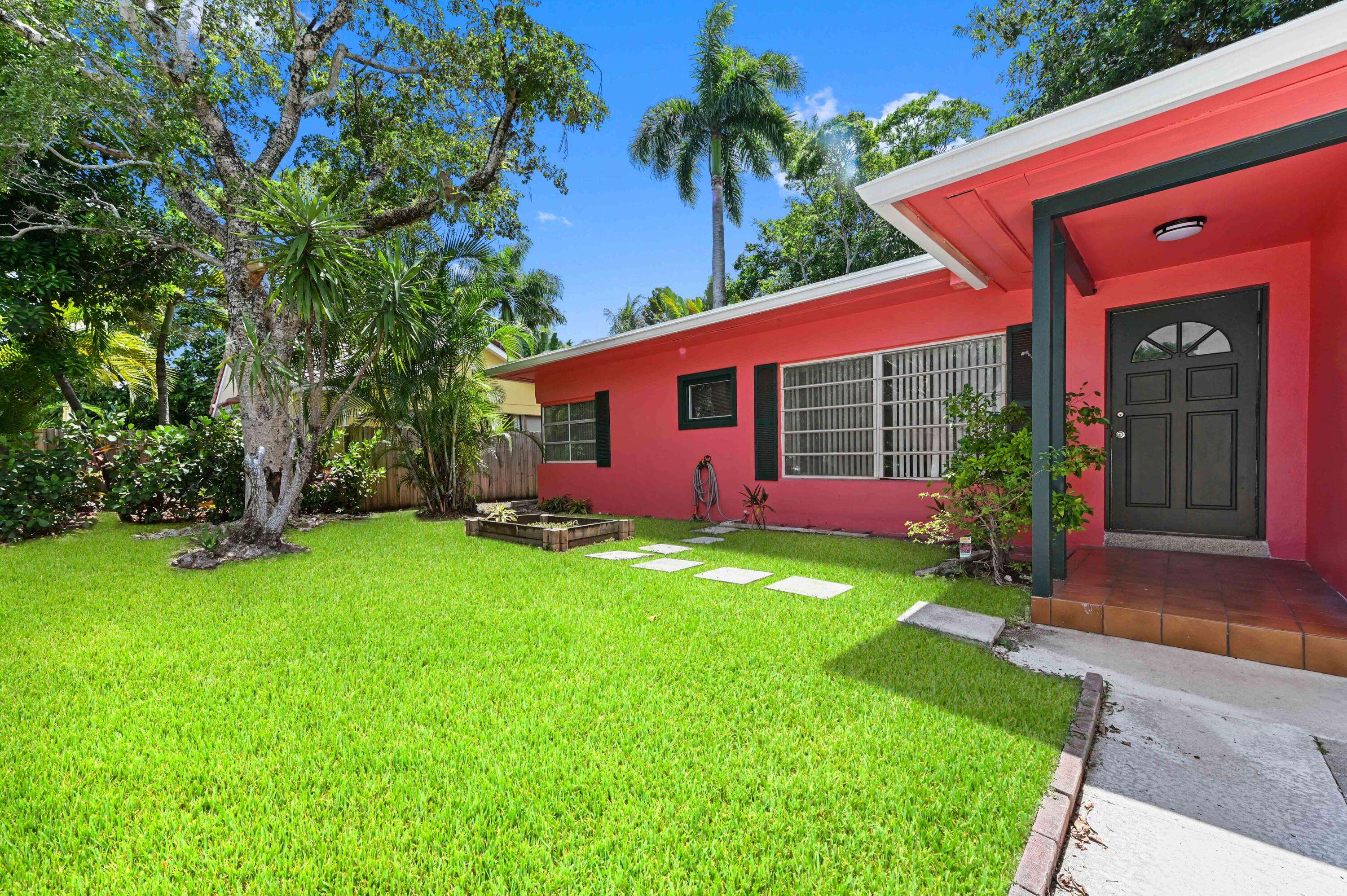 Fort Lauderdale, FL 33304,713 NE 17th TER