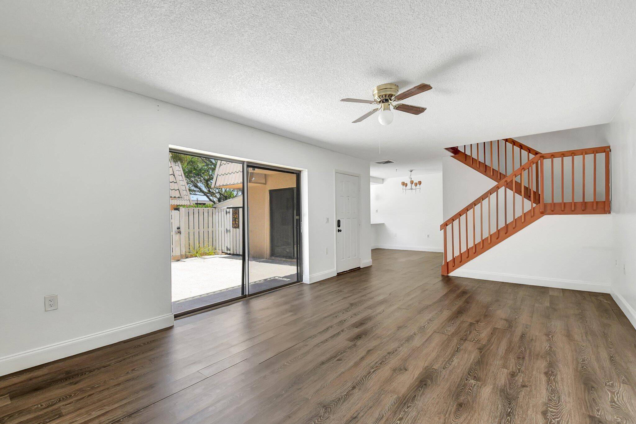 West Palm Beach, FL 33409,6604 66th WAY