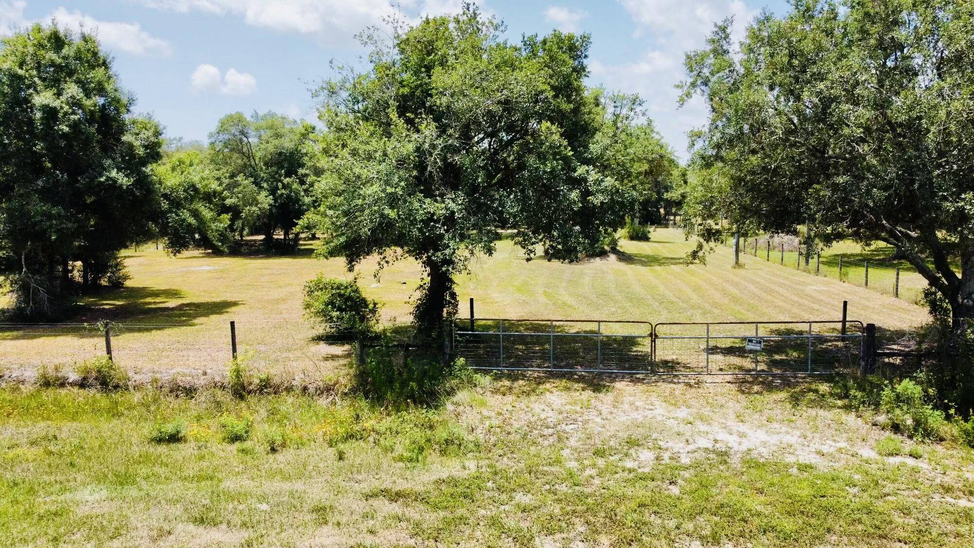 Okeechobee, FL 34972,21662 260th ST