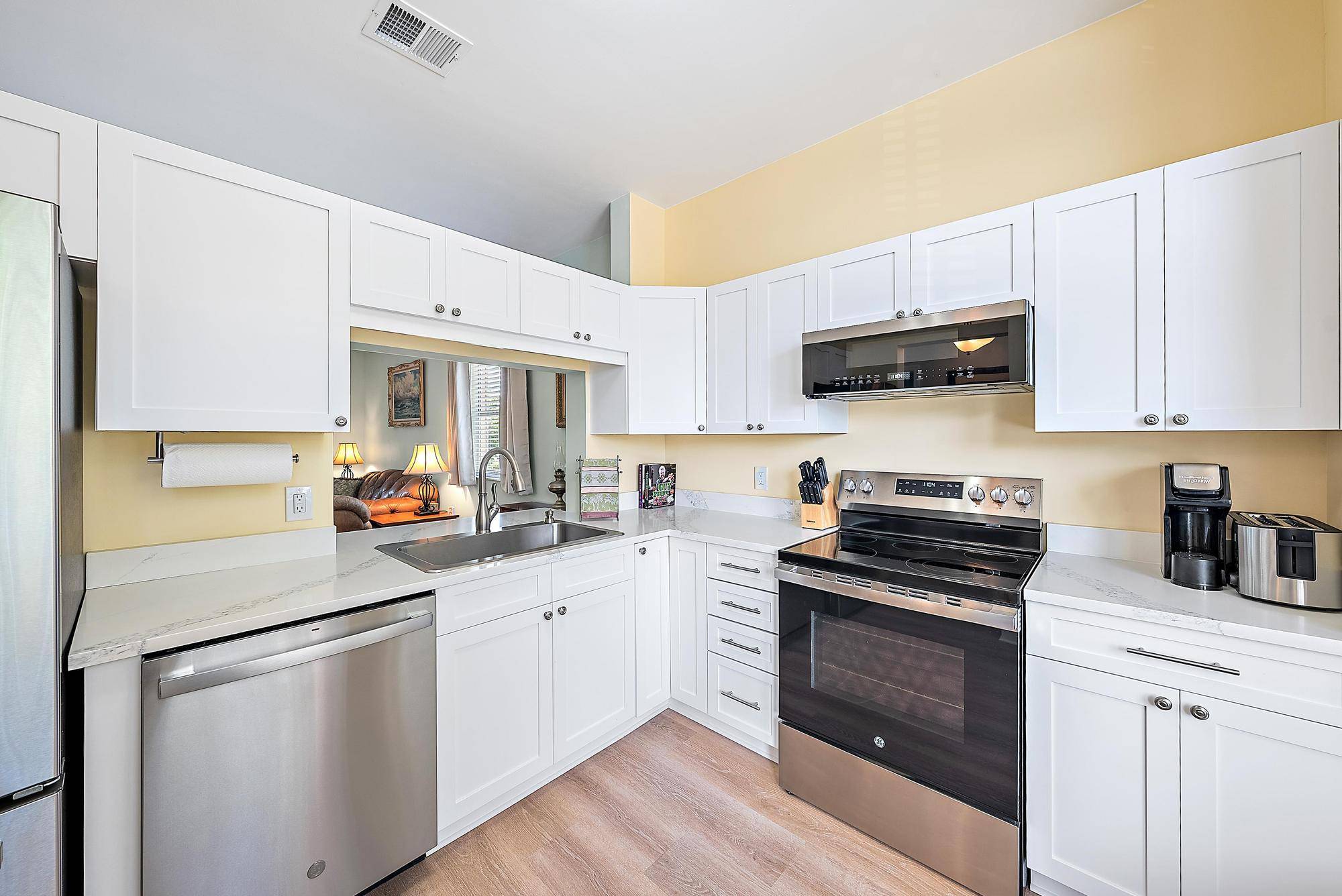 Tequesta, FL 33469,18081 SE Country Club DR 370