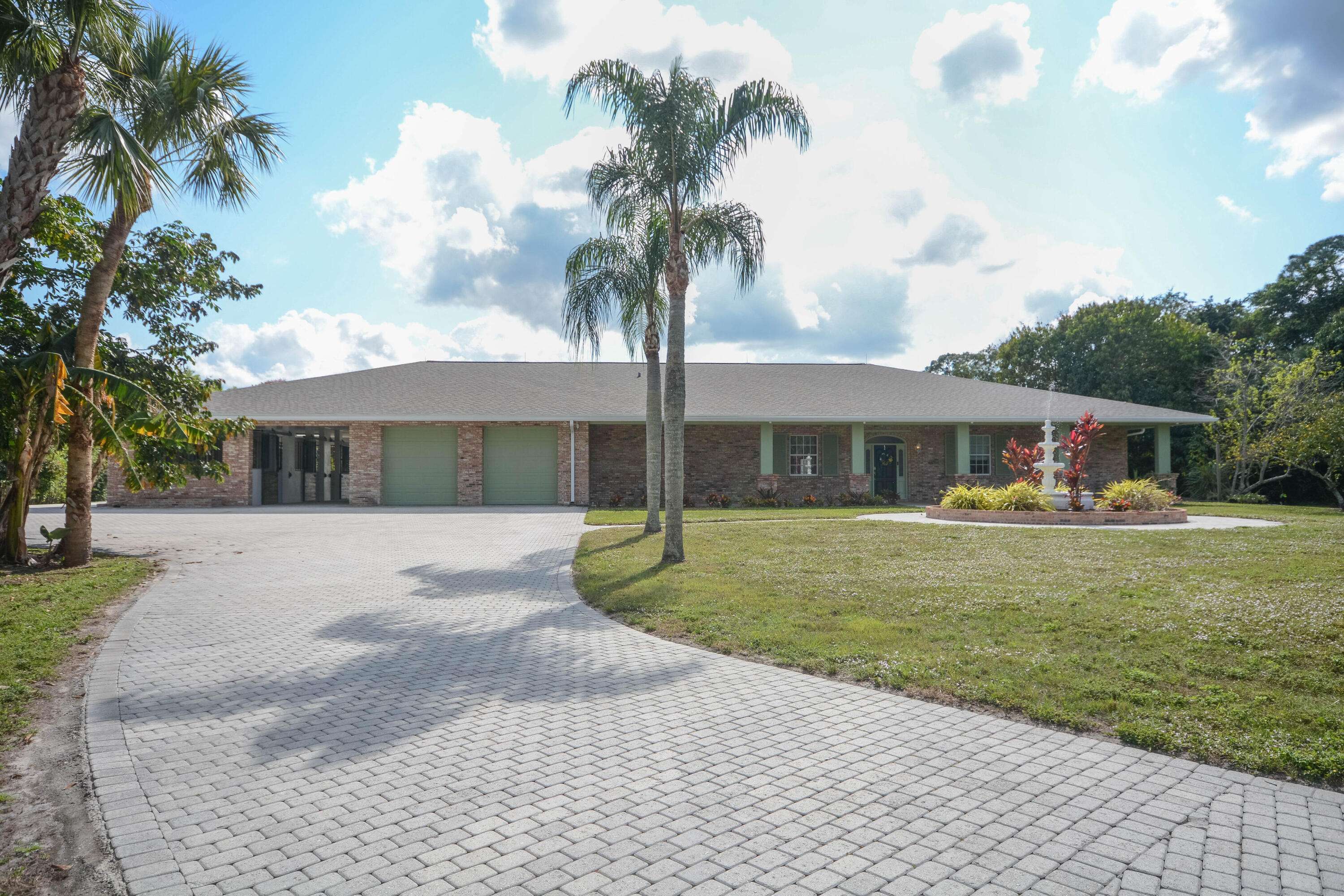 Jupiter, FL 33478,10534 Dogwood TRL