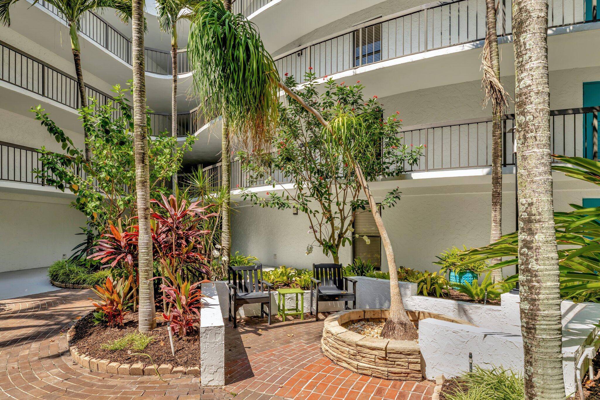 Stuart, FL 34996,1357 NE Ocean BLVD 114
