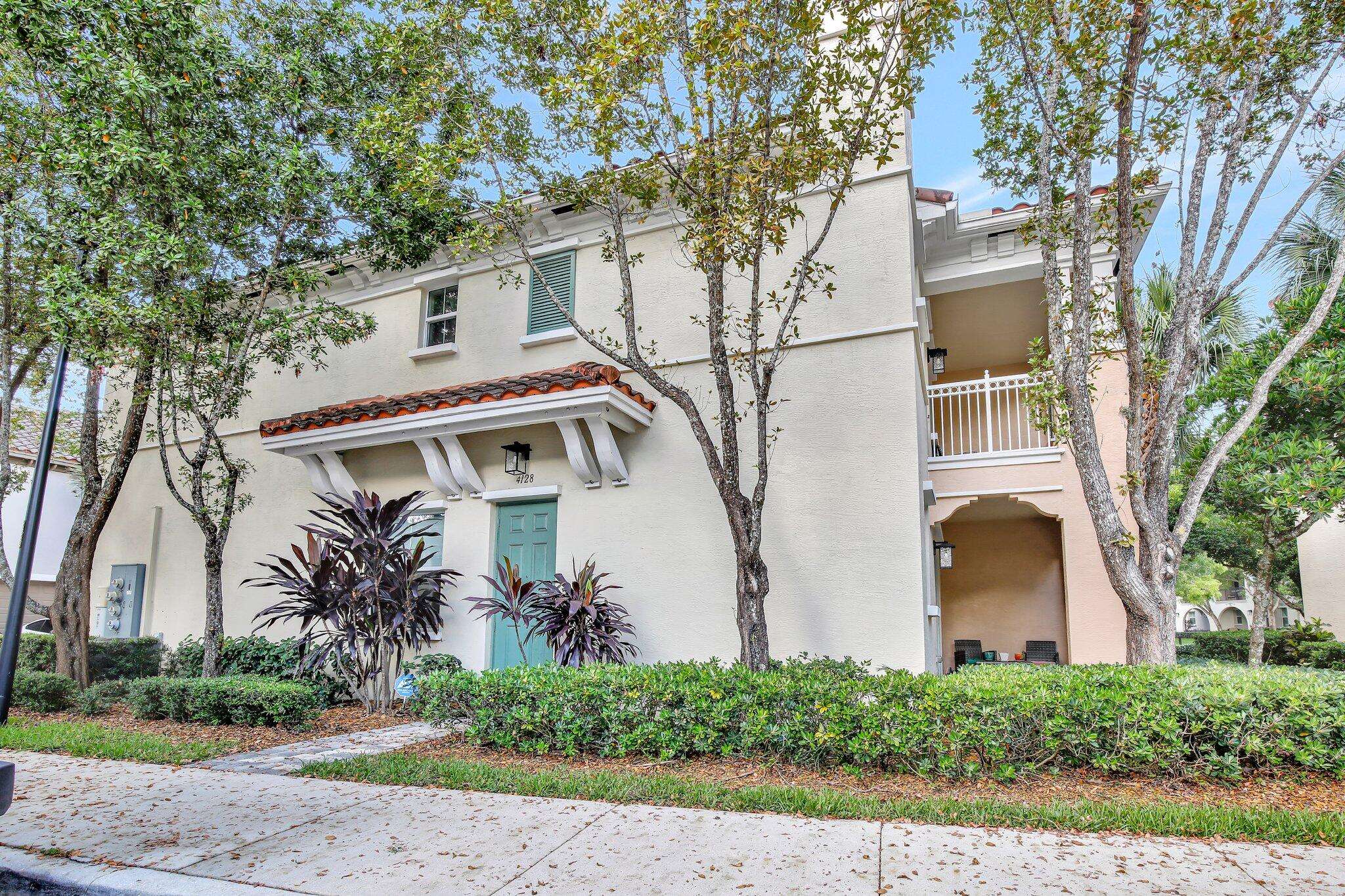 Cooper City, FL 33024,4128 Cascada CIR