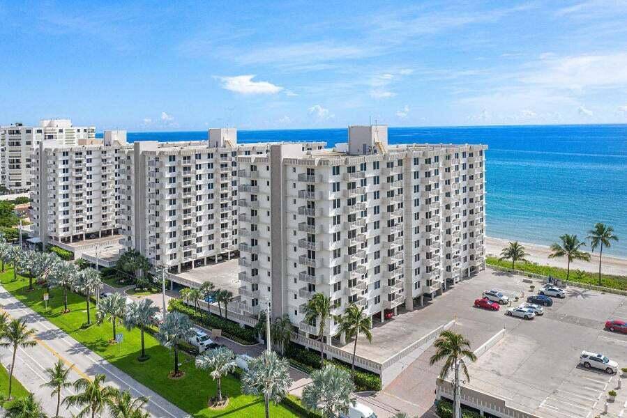 Highland Beach, FL 33487,3301 S Ocean BLVD 206