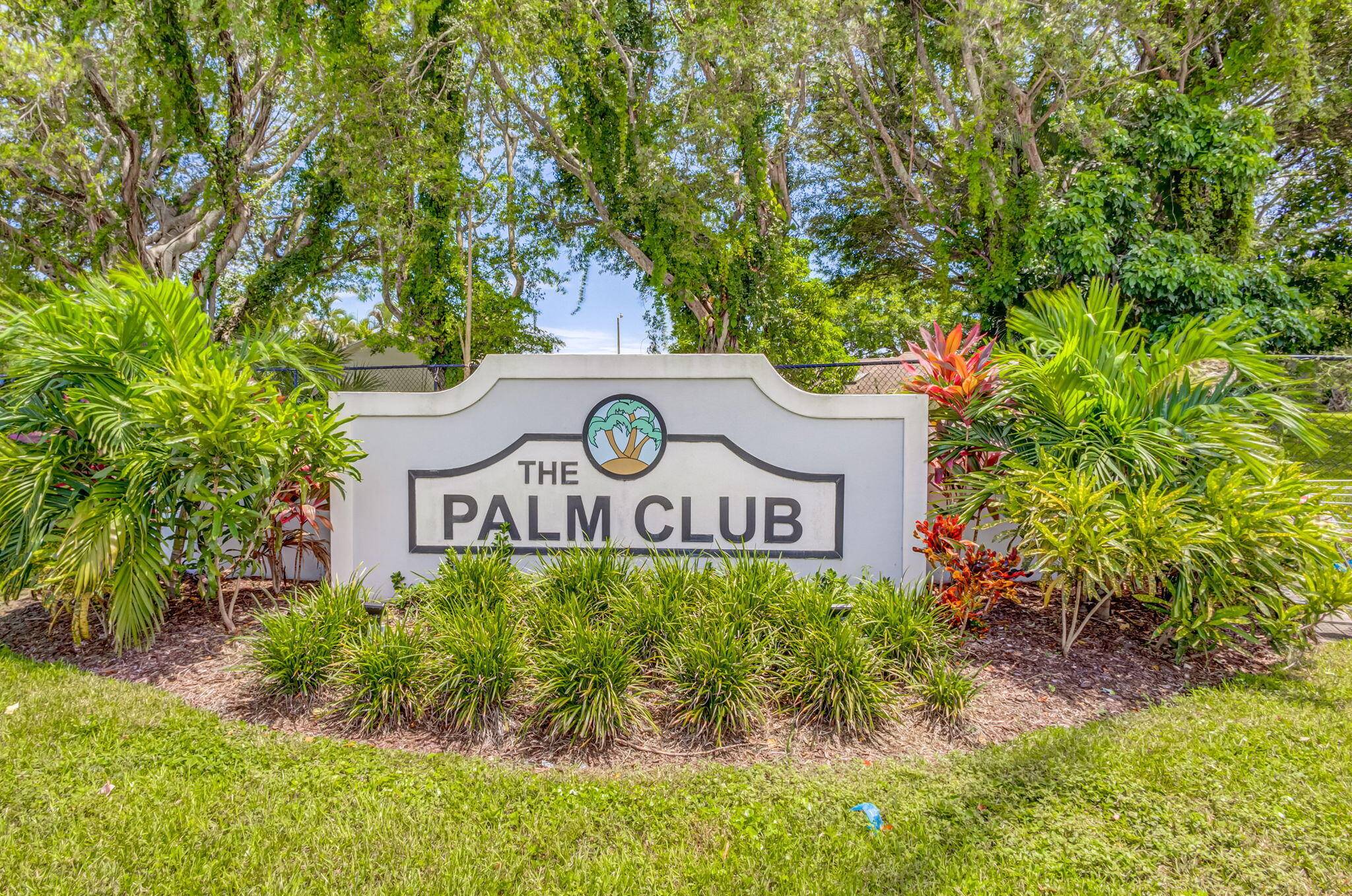 West Palm Beach, FL 33409,1011 Green Pine BLVD G1
