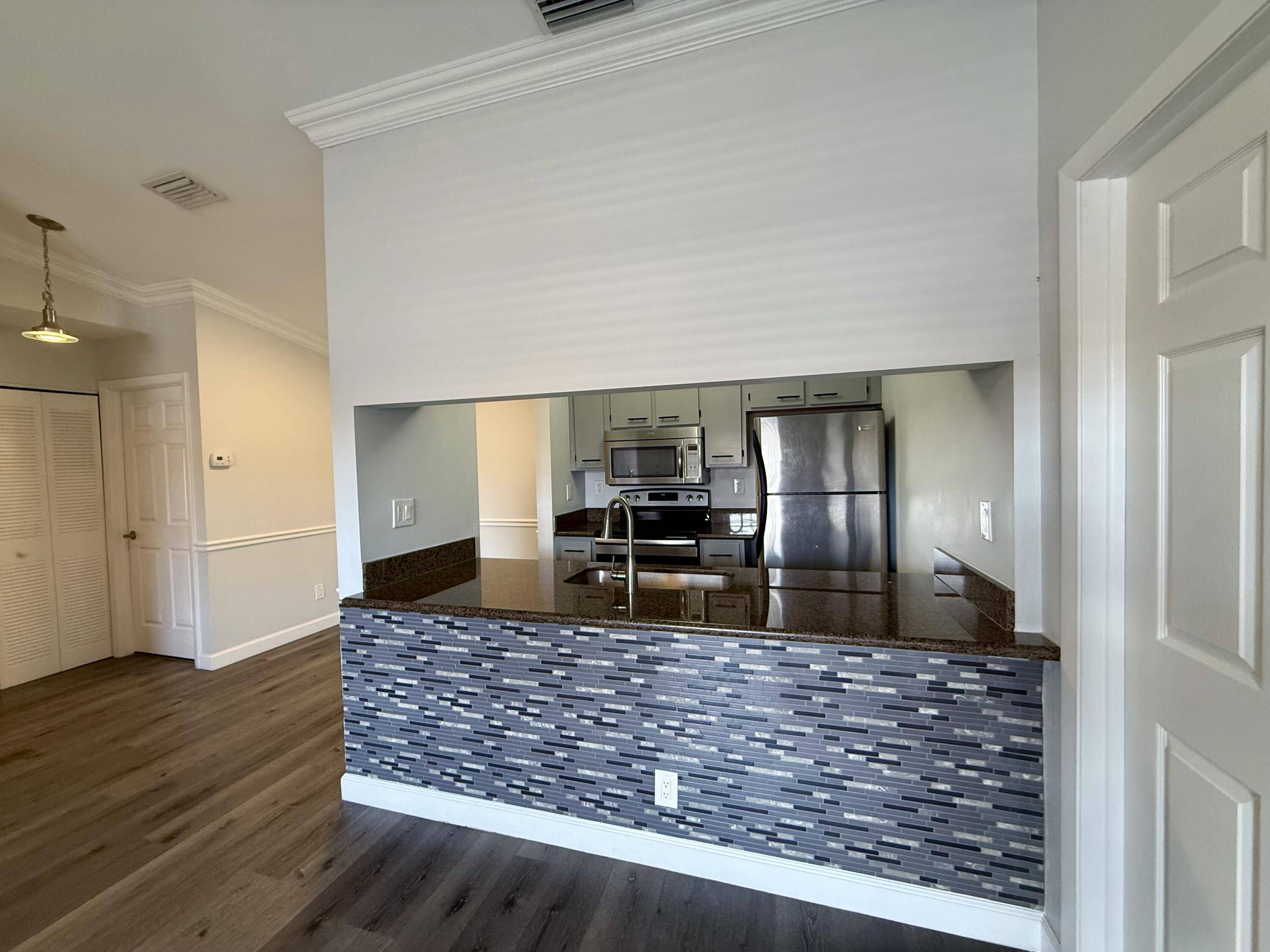 Boca Raton, FL 33428,9466 Boca Cove CIR 312