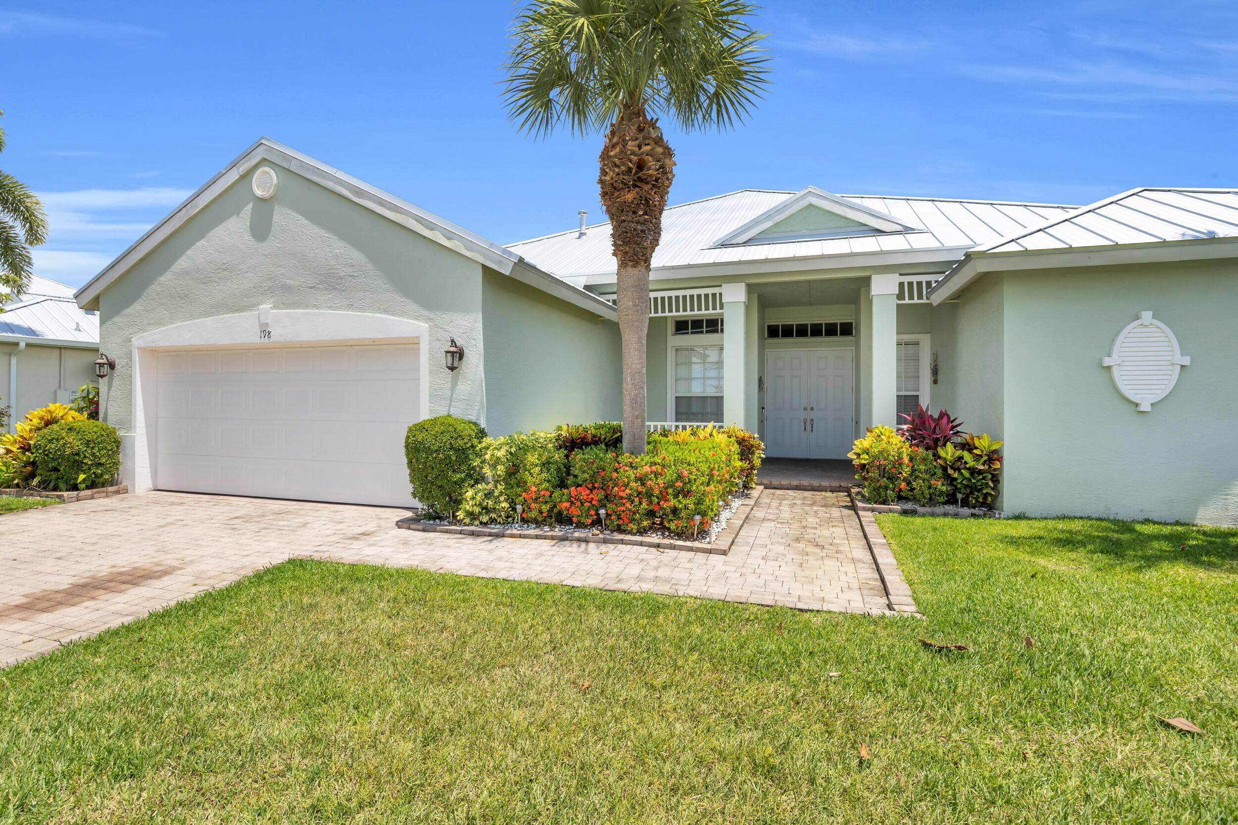 Port Saint Lucie, FL 34986,198 Magnolia Lakes BLVD