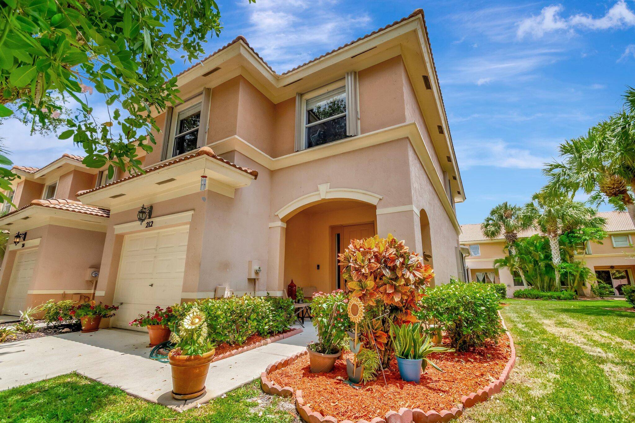 Royal Palm Beach, FL 33411,212 River Bluff LN