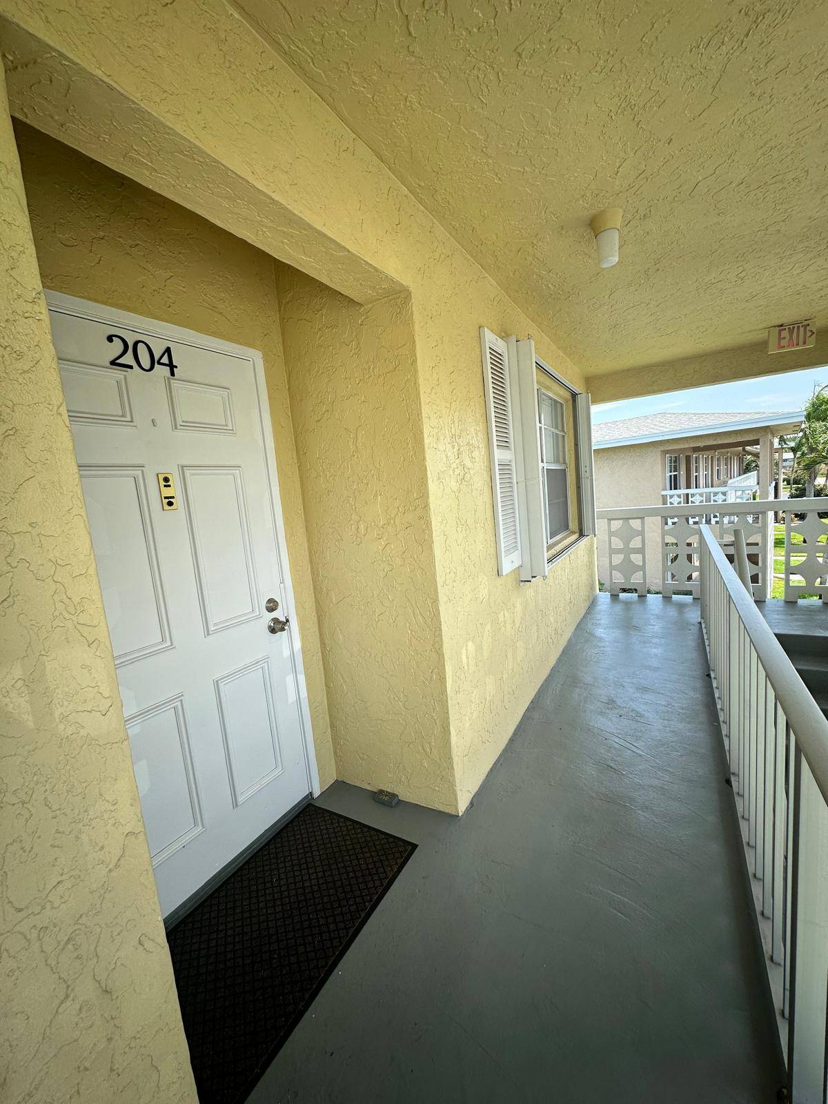 Delray Beach, FL 33445,1120 Mahogany WAY 204
