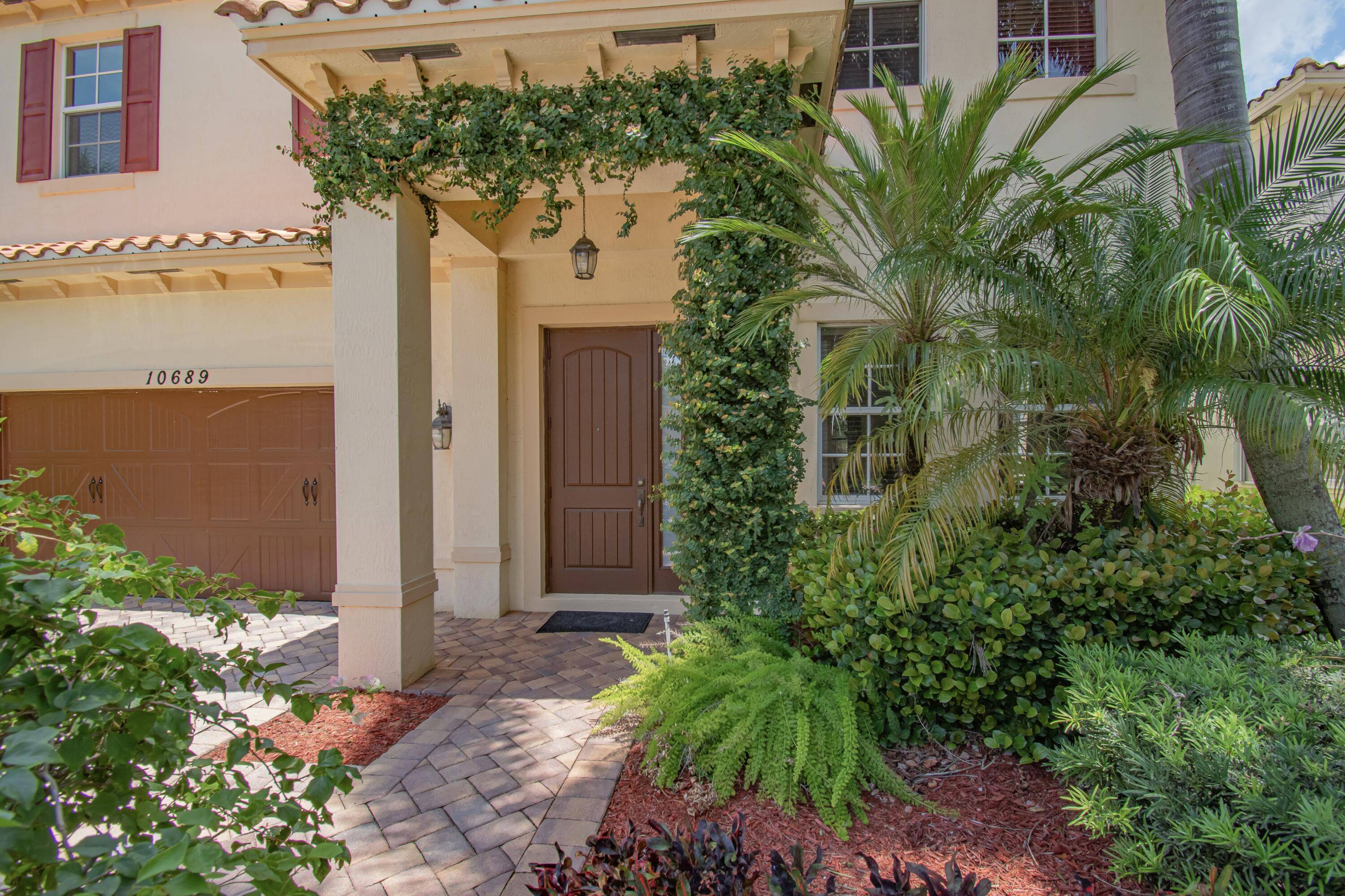 Wellington, FL 33414,10689 Willow Oak CT