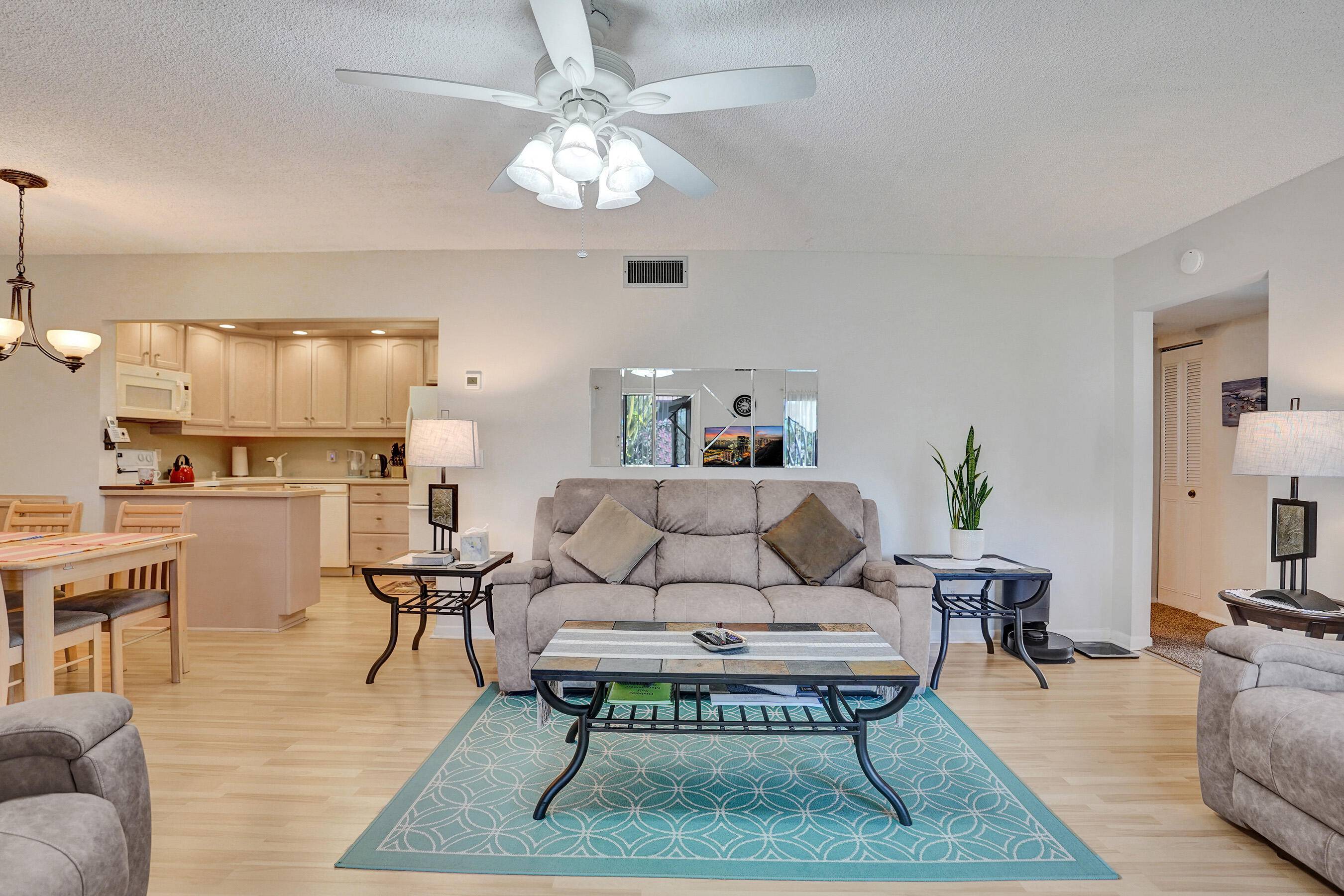 Greenacres, FL 33463,3561 Tall Pine WAY B-1
