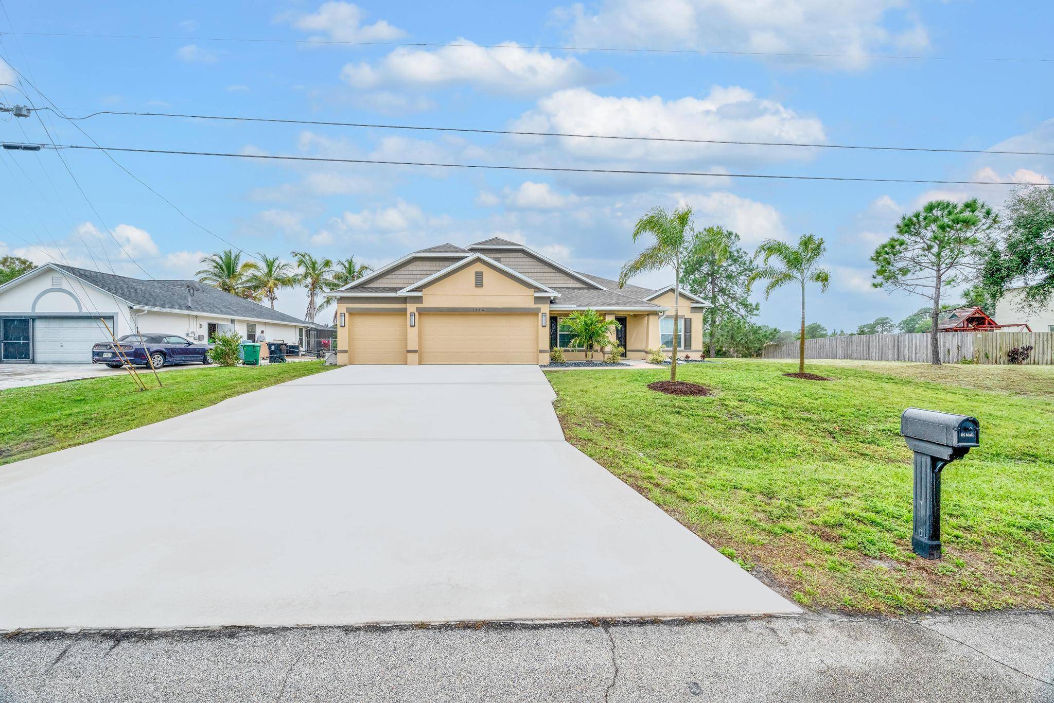 Port Saint Lucie, FL 34953,1316 SW Abacus AVE