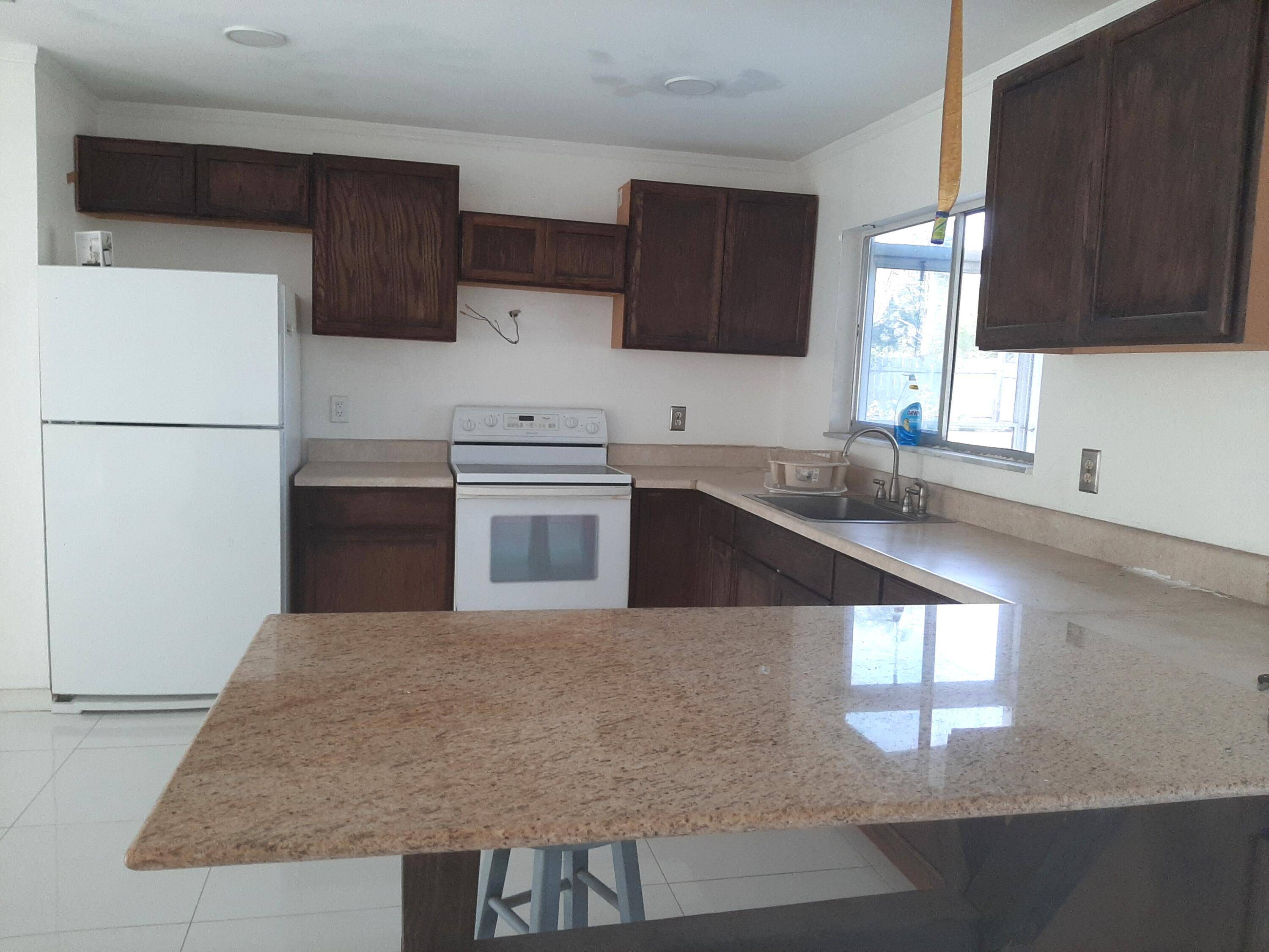 Port Saint Lucie, FL 34953,2009 SE Hideaway CIR