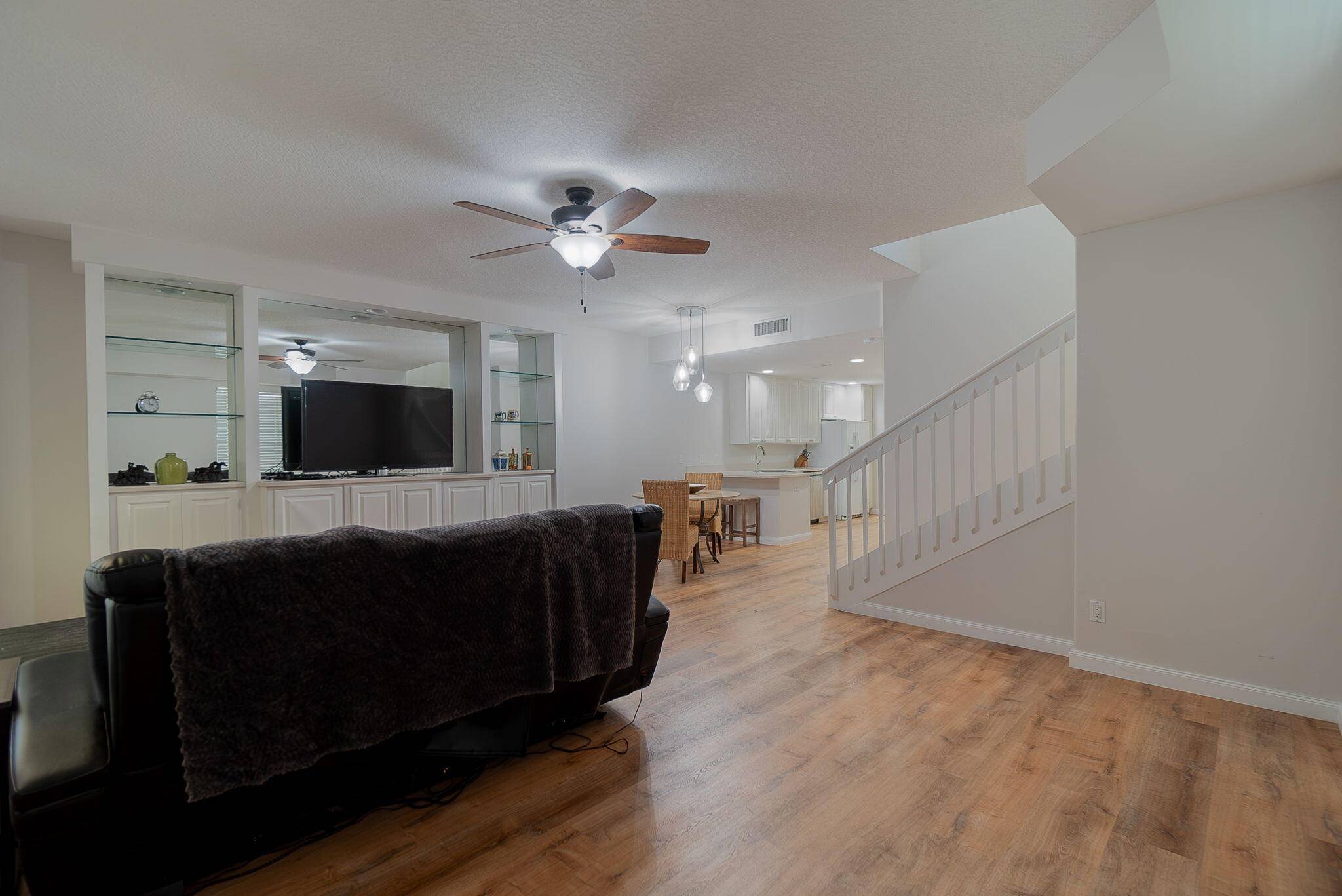 Jupiter, FL 33458,3144 W Community Dr DR