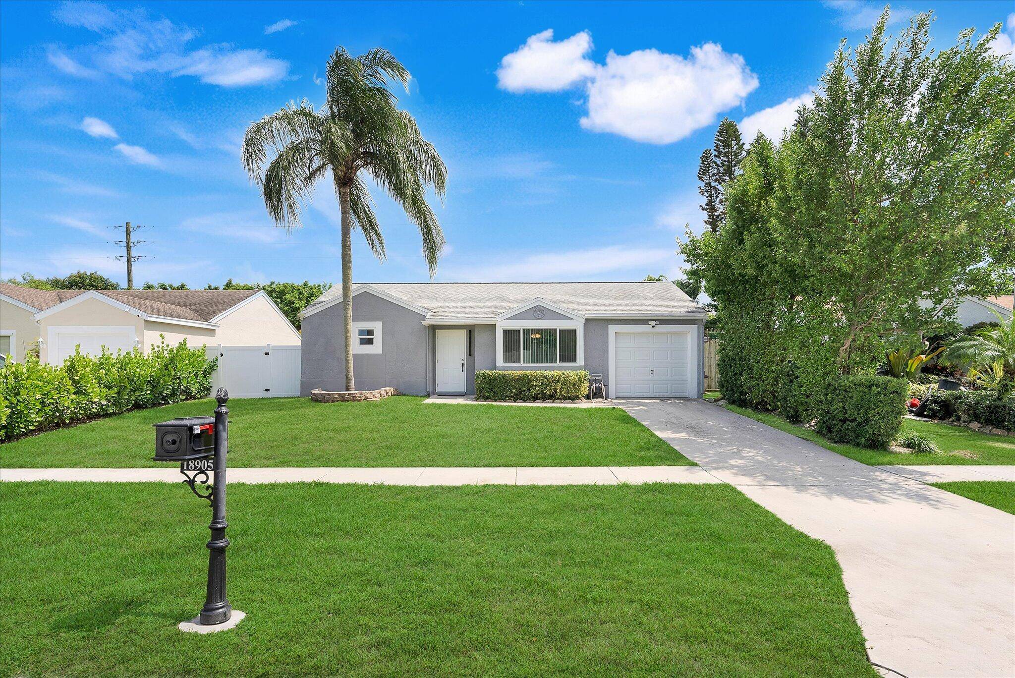 Boca Raton, FL 33496,18905 Cloud Lake CIR